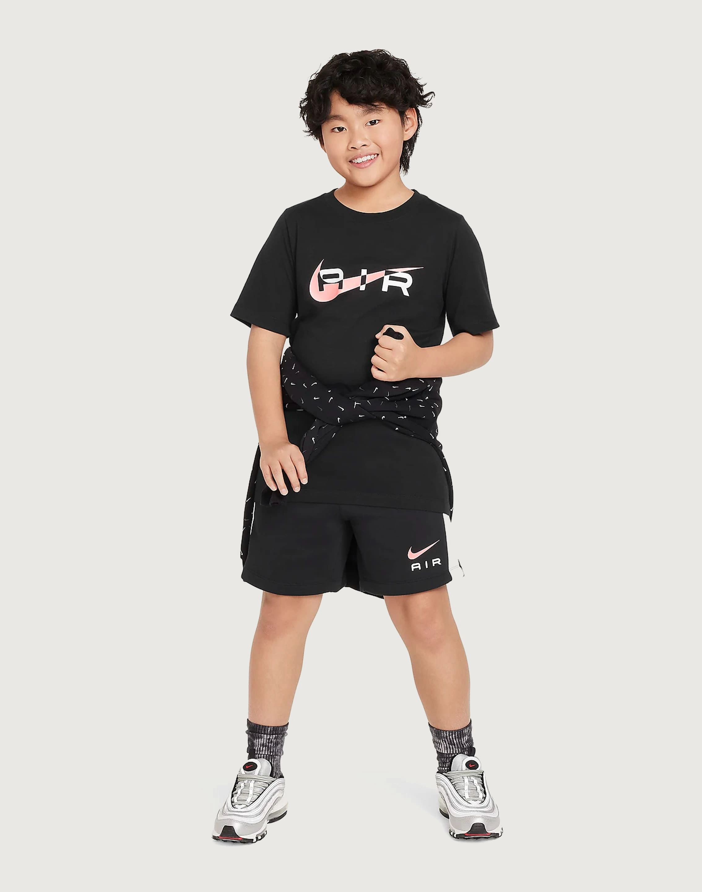 Fashion essentials Nike Air Tee Grade-School
