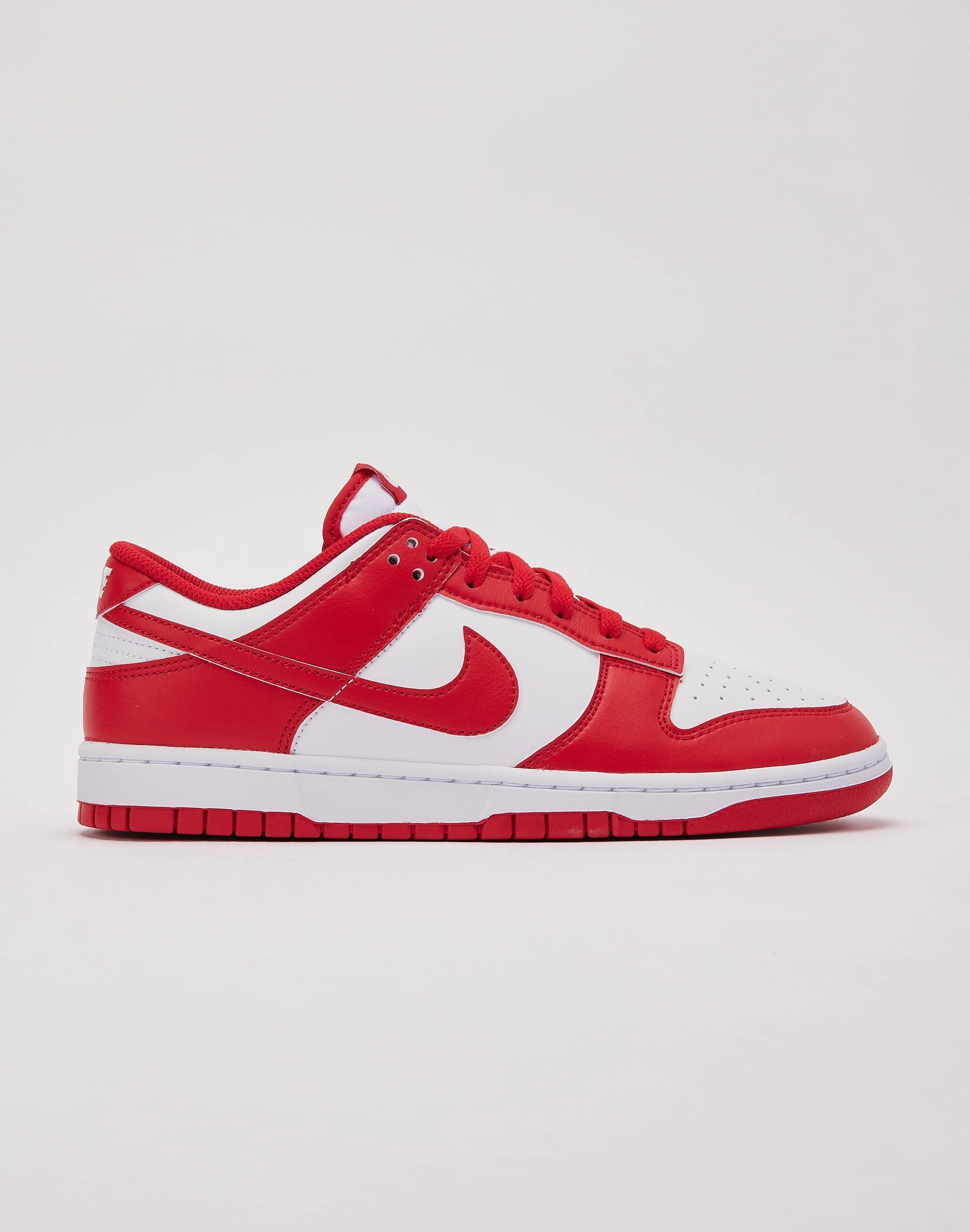 Fashion exhibitions Nike  Dunk Low Apparel finds
