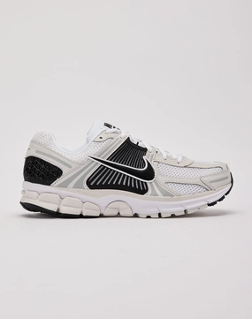 Fashion exhibitions Nike Zoom Vomero 5 Modern fashion