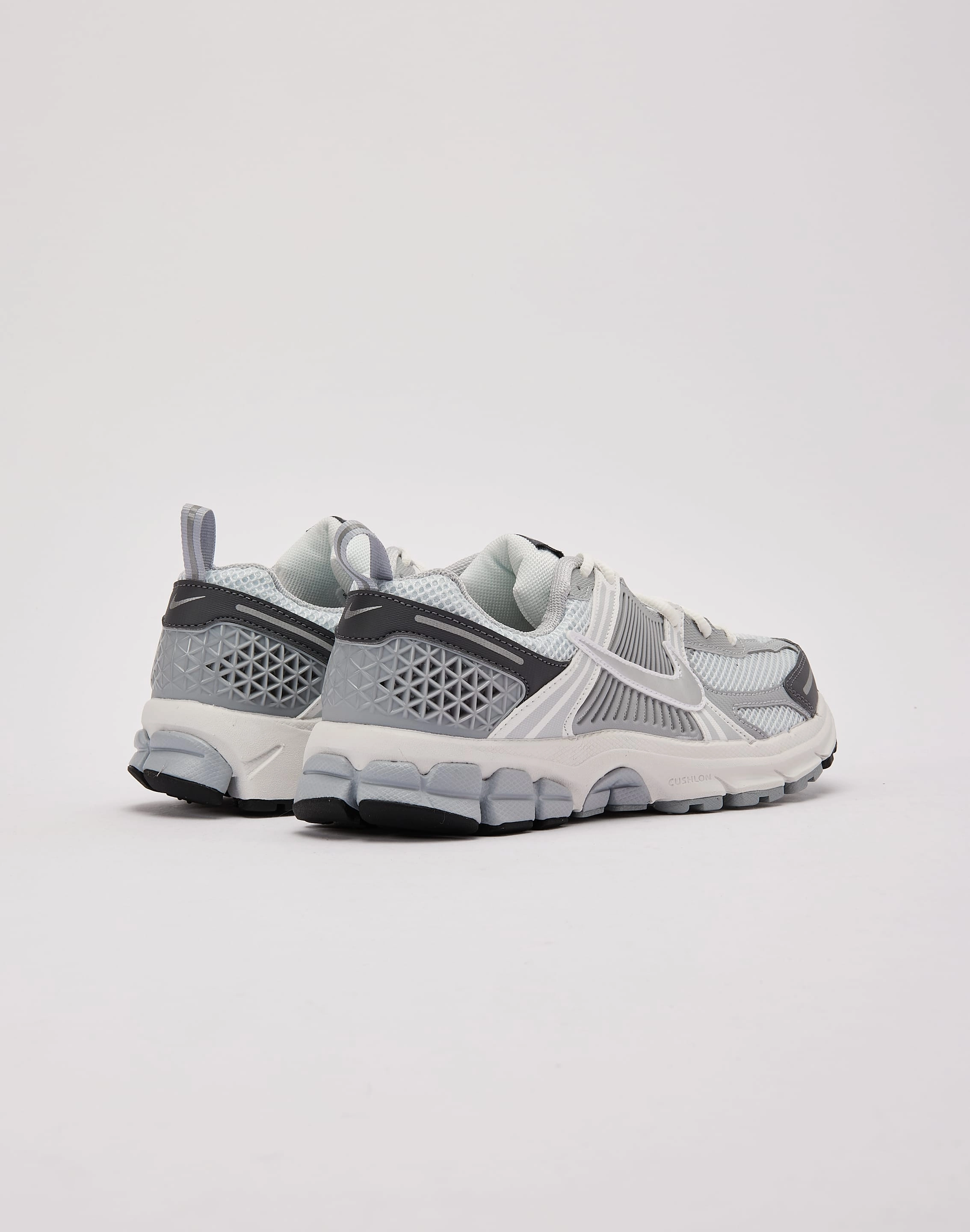 Fashion exhibitions Nike Zoom Vomero 5 Grade-School