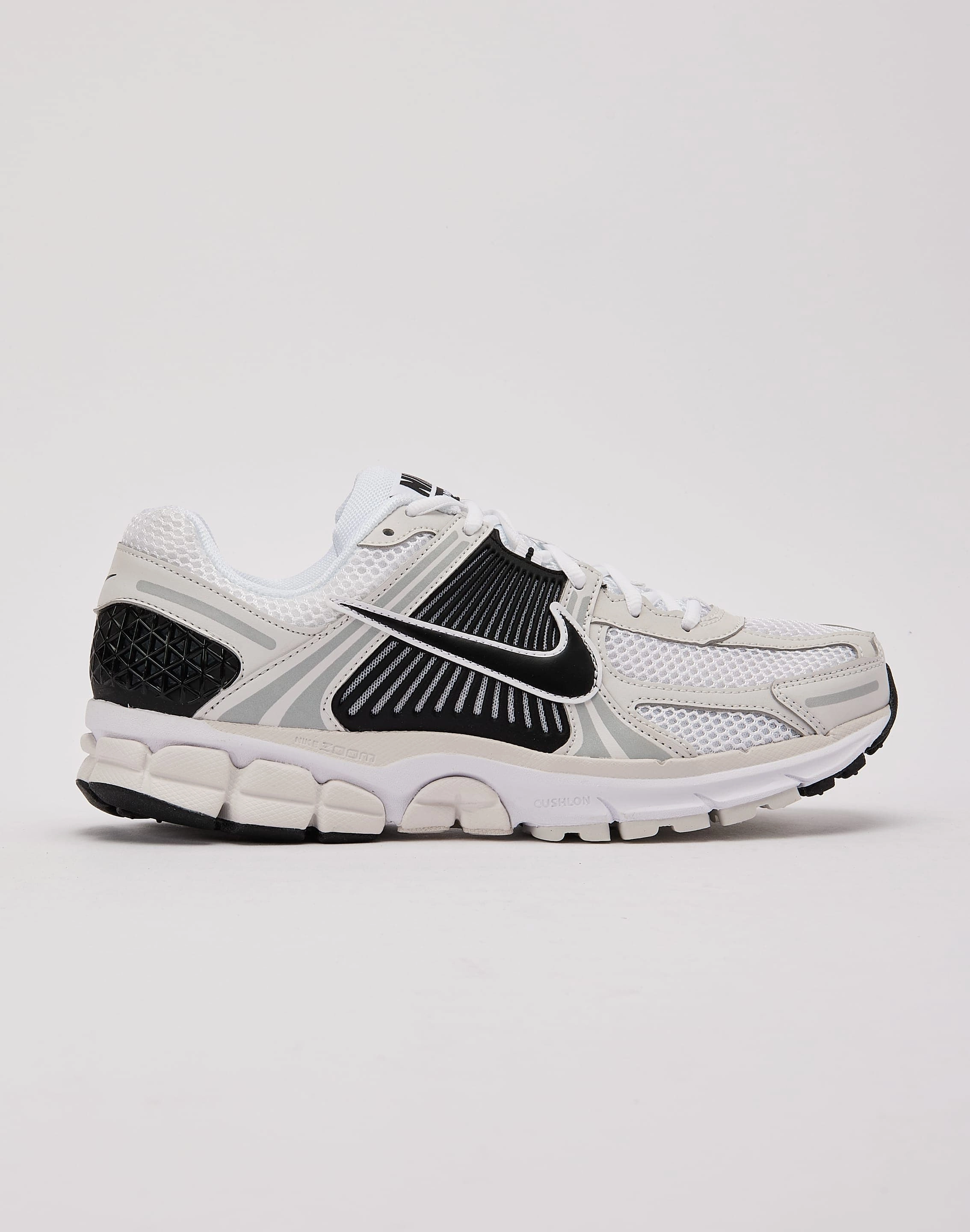 Fashion exhibitions Nike Zoom Vomero 5 Modern fashion