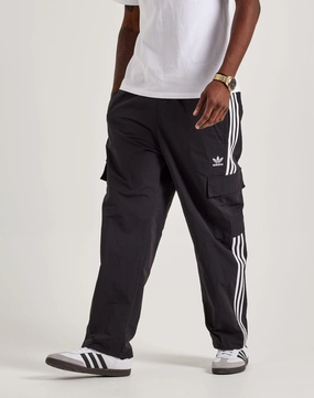 Fashion for all ages Adidas Adicolor Classics 3-Stripes Cargo Pants Fashion-forward items