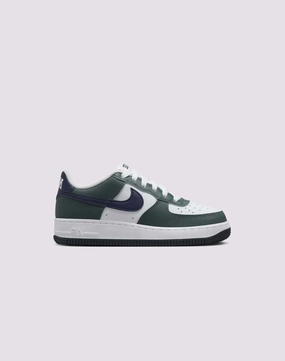 Fashion for all ages Nike Air Force 1 Low Grade-School Fashion technology