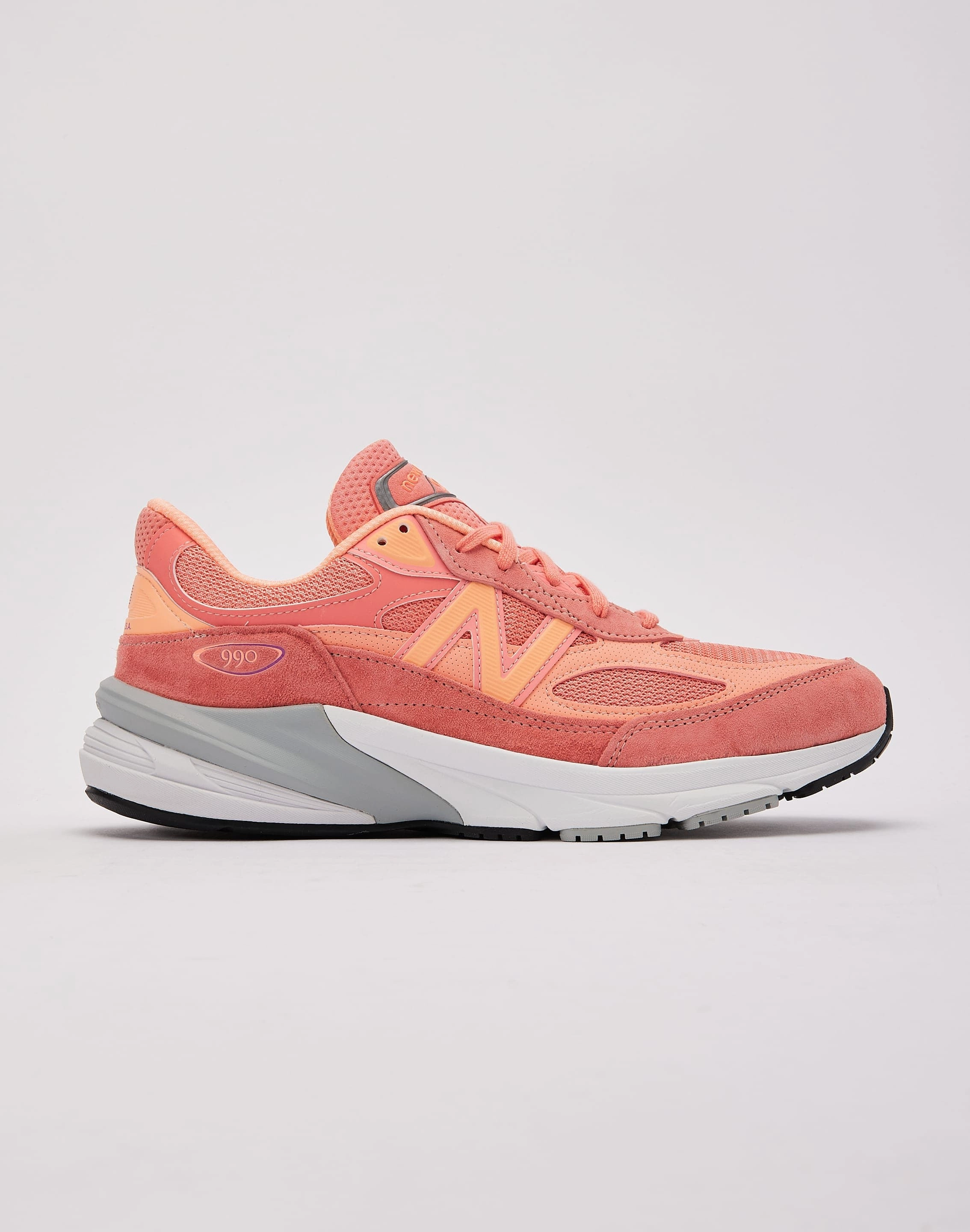 Fashion for all body types New Balance MADE In USA 990v6 Wool - sourced fashion