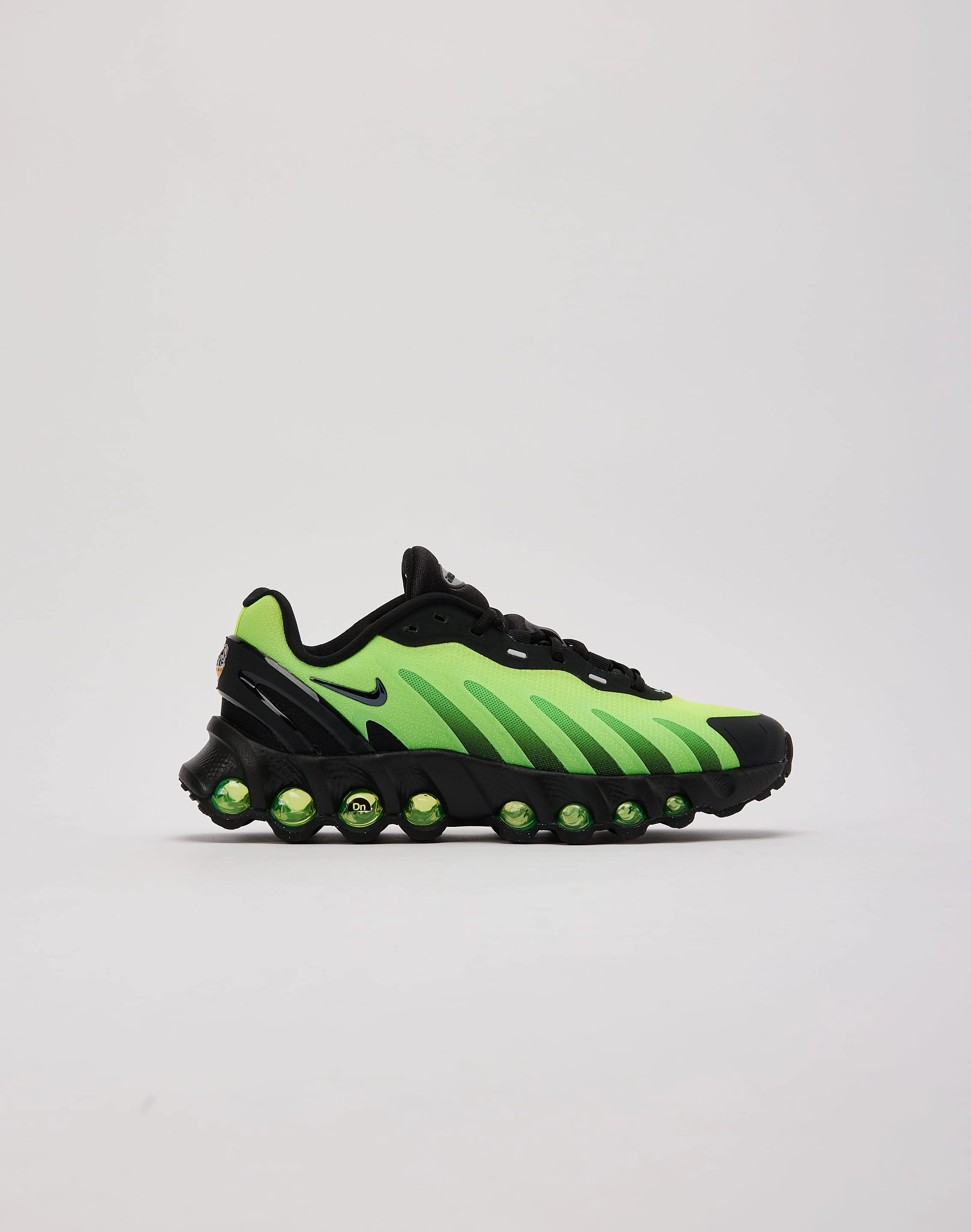 Fashion for all body types Nike Air Max Dn8 Grade-School Clothing prices