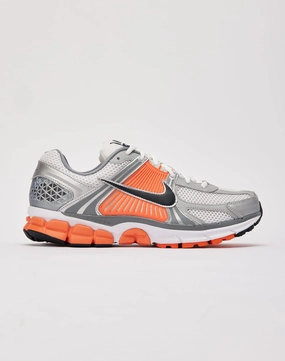 Fashion forecasting Nike Zoom Vomero 5 Fashion for all body types