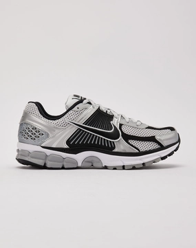 Fashion forecasting Nike Zoom Vomero 5 Linen - crafted fashion