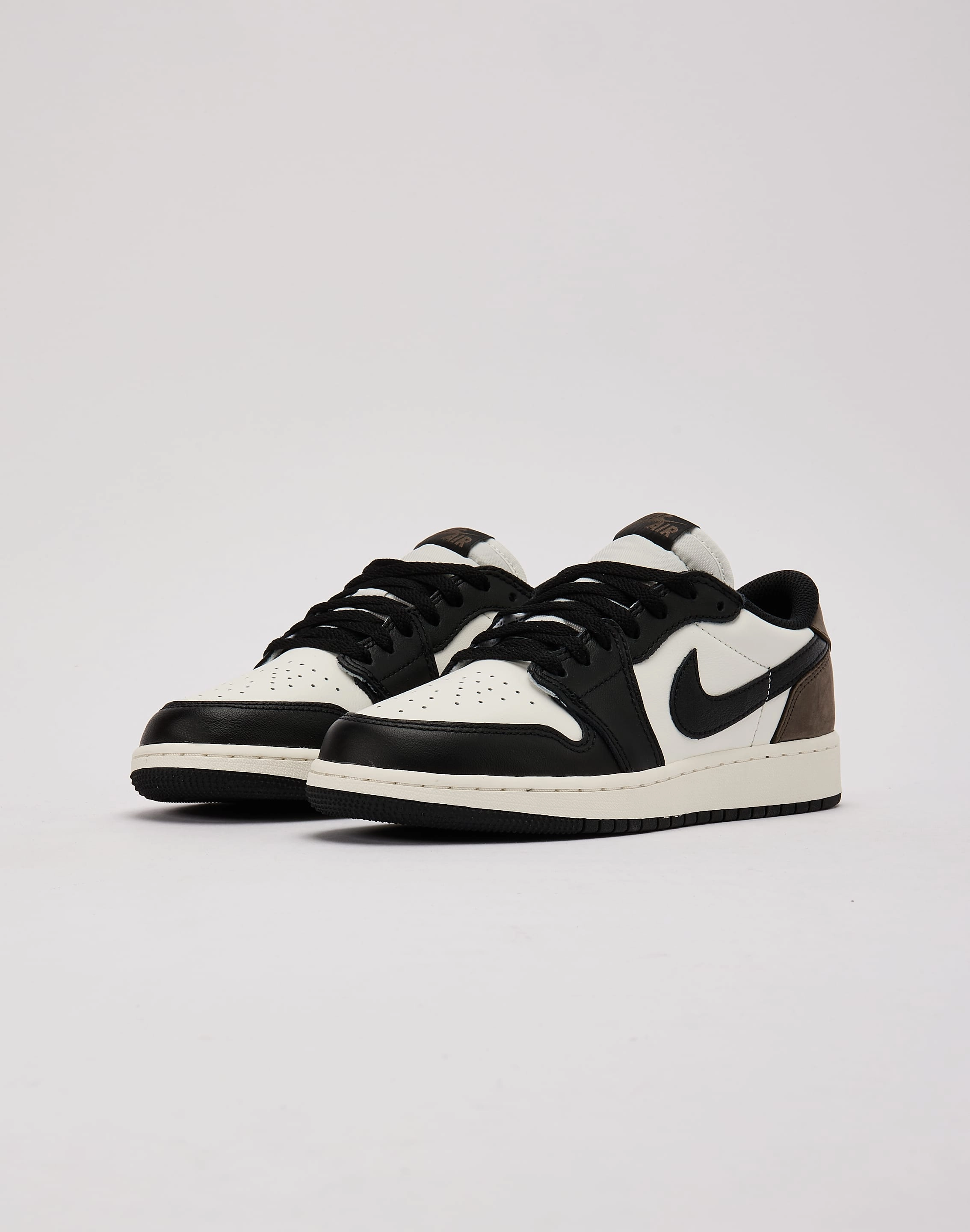 Fashion-forward items Jordan Air Jordan 1 Retro Low OG 'Mocha' Grade-School