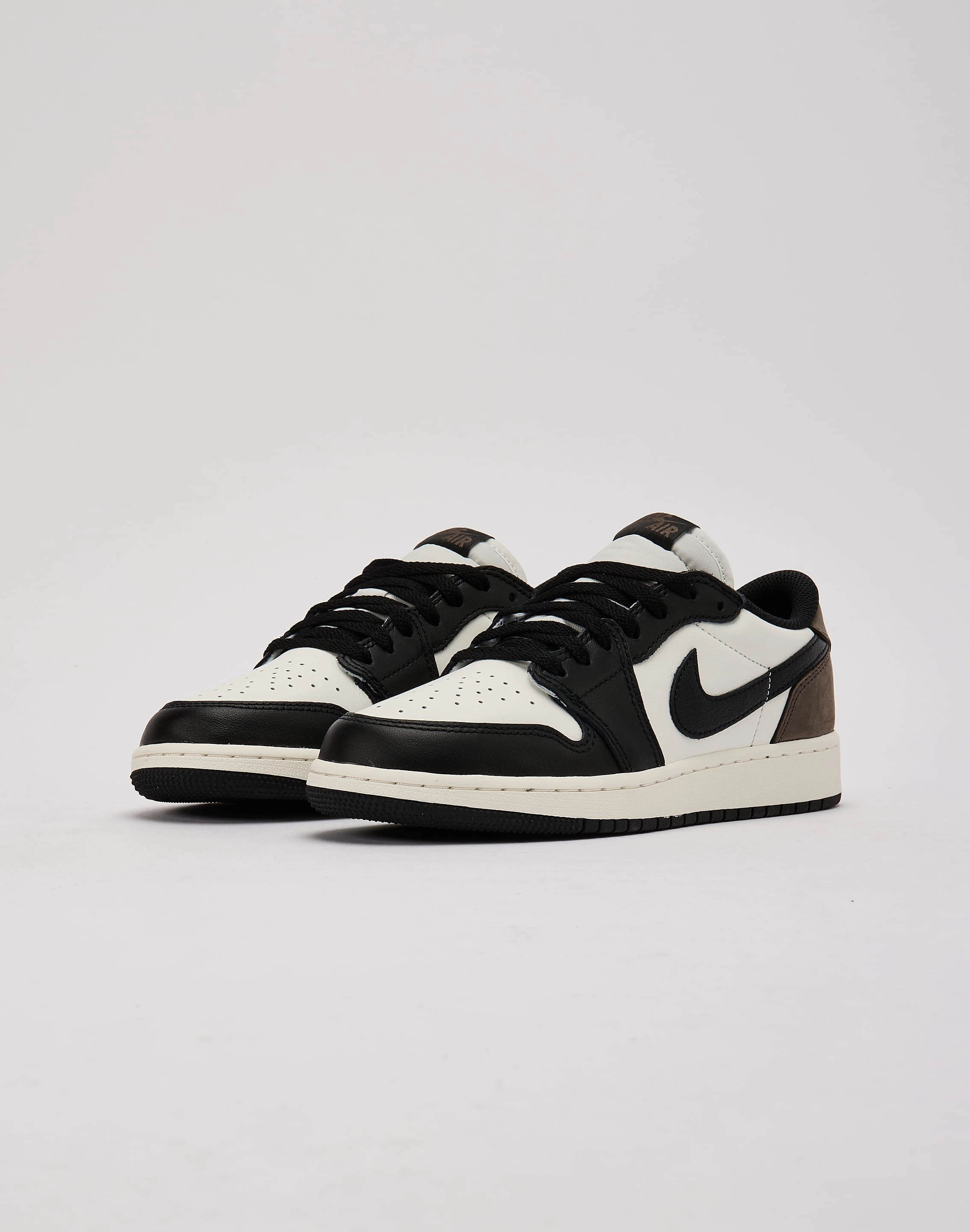Fashion-forward items Jordan Air Jordan 1 Retro Low OG 'Mocha' Grade-School