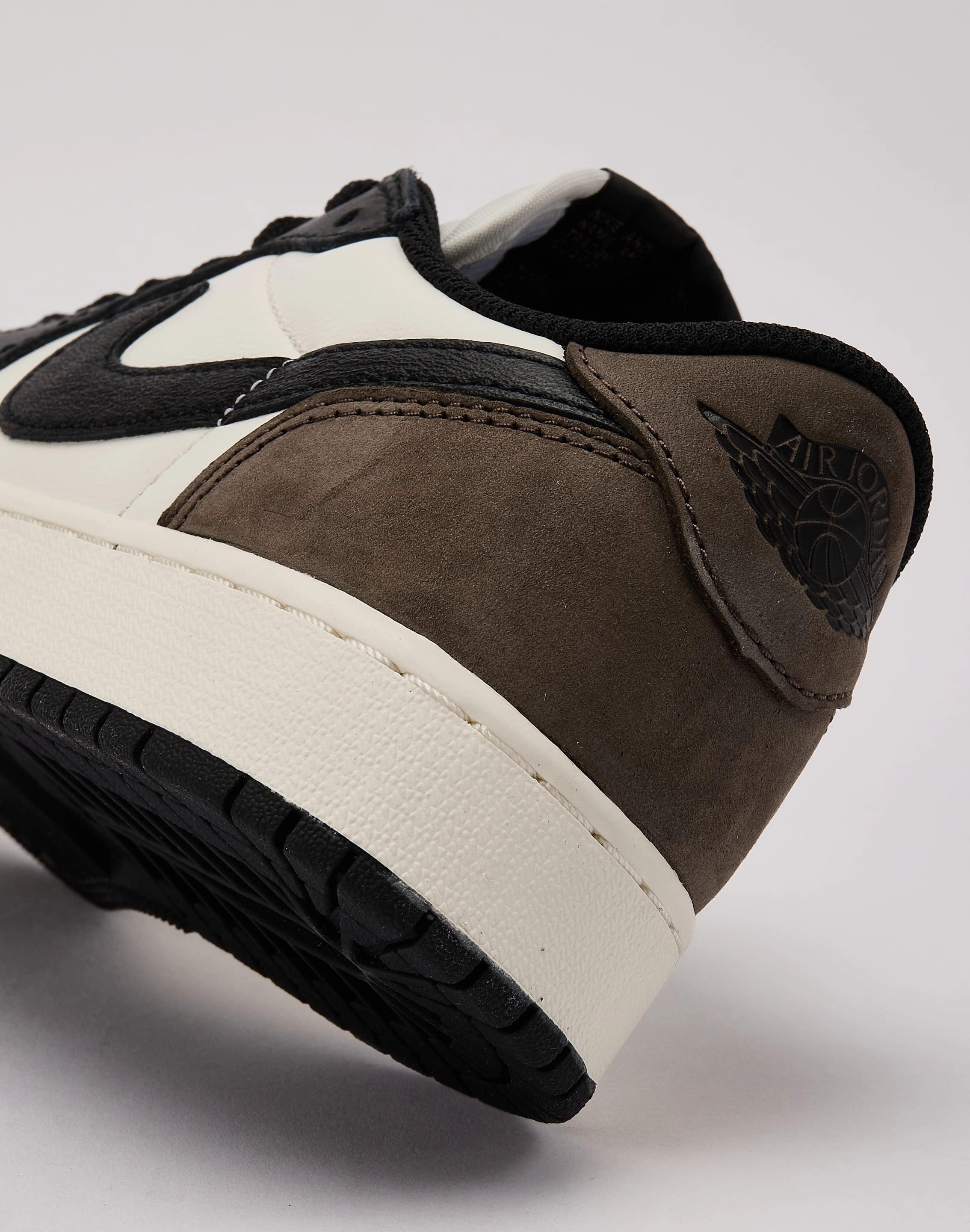 Fashion-forward items Jordan Air Jordan 1 Retro Low OG 'Mocha' Grade-School