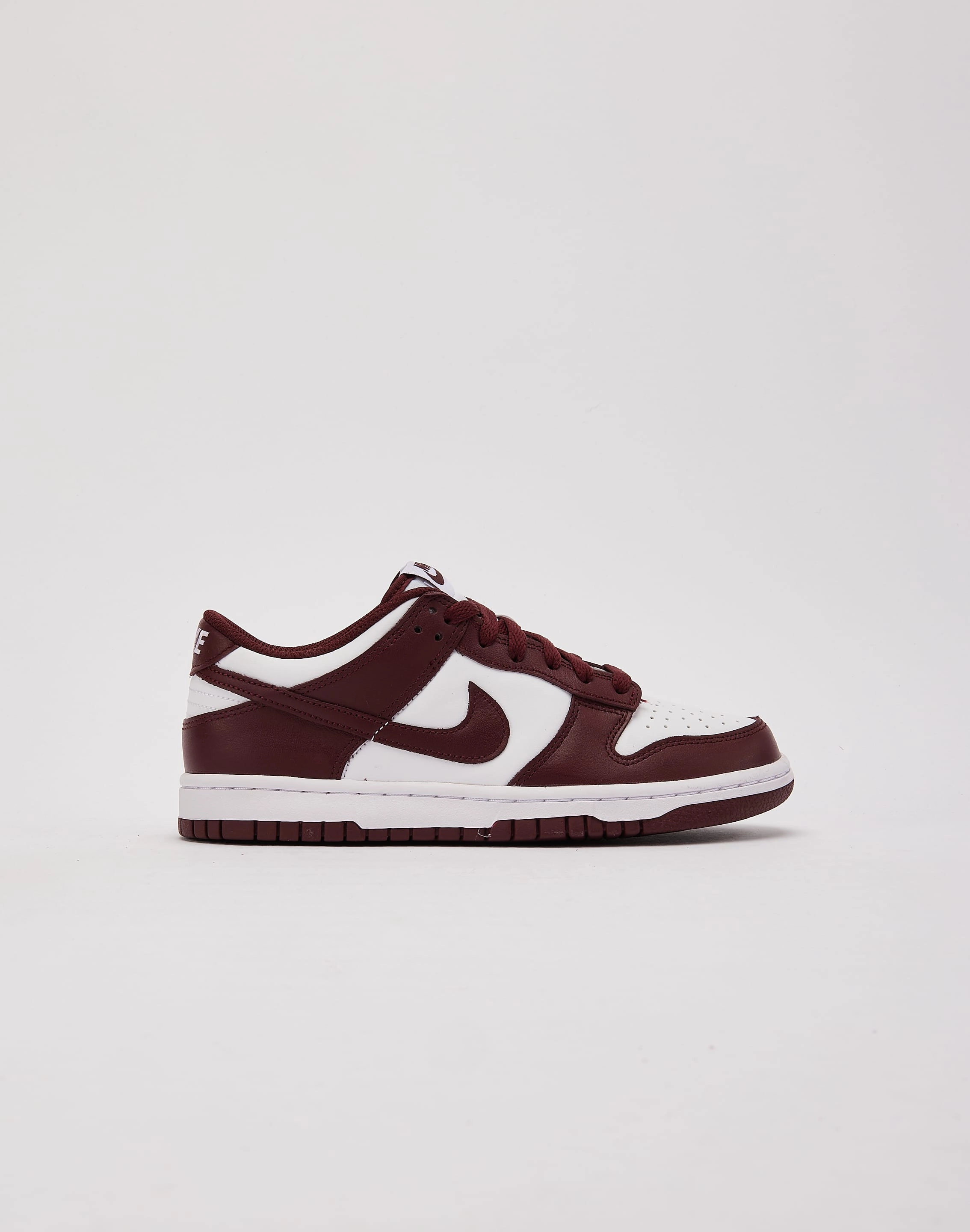 Fashion bloggers' picks Nike Dunk Low Grade-School Online fashion shopping