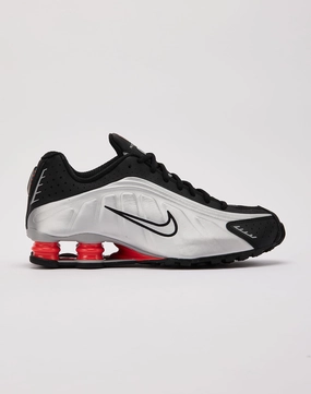 Fashion history Nike  Shox R4 Fashion swaps