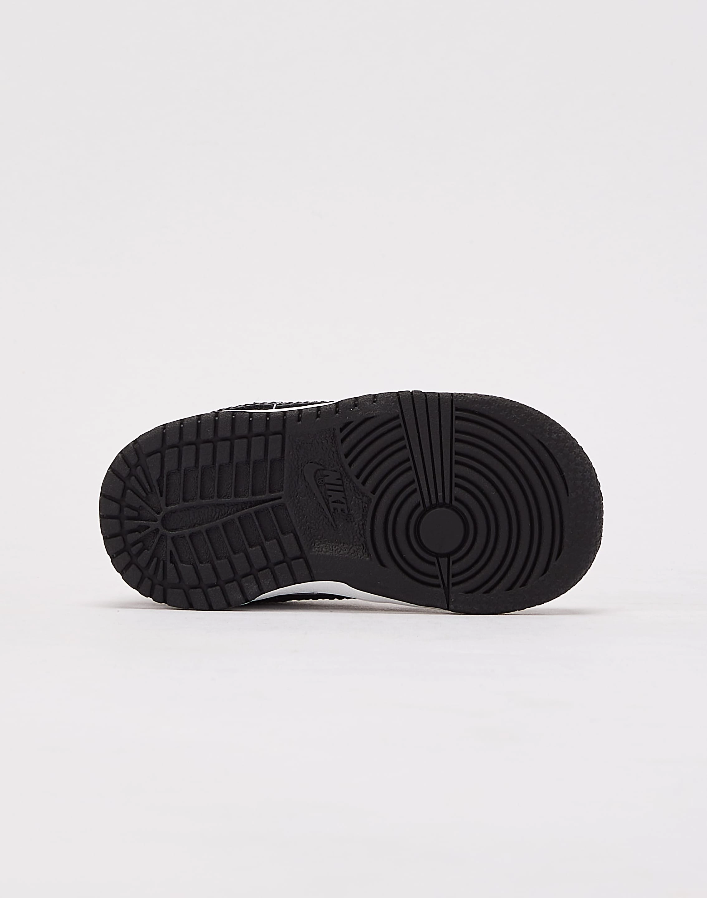 Fashion influencers' recommendations Nike Dunk Low Toddler