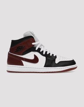 Fashion inspiration Jordan Air Jordan 1 Mid SE Fashion lookbook
