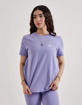 Fashion inspiration Nike Graphic Tee New fashion arrivals