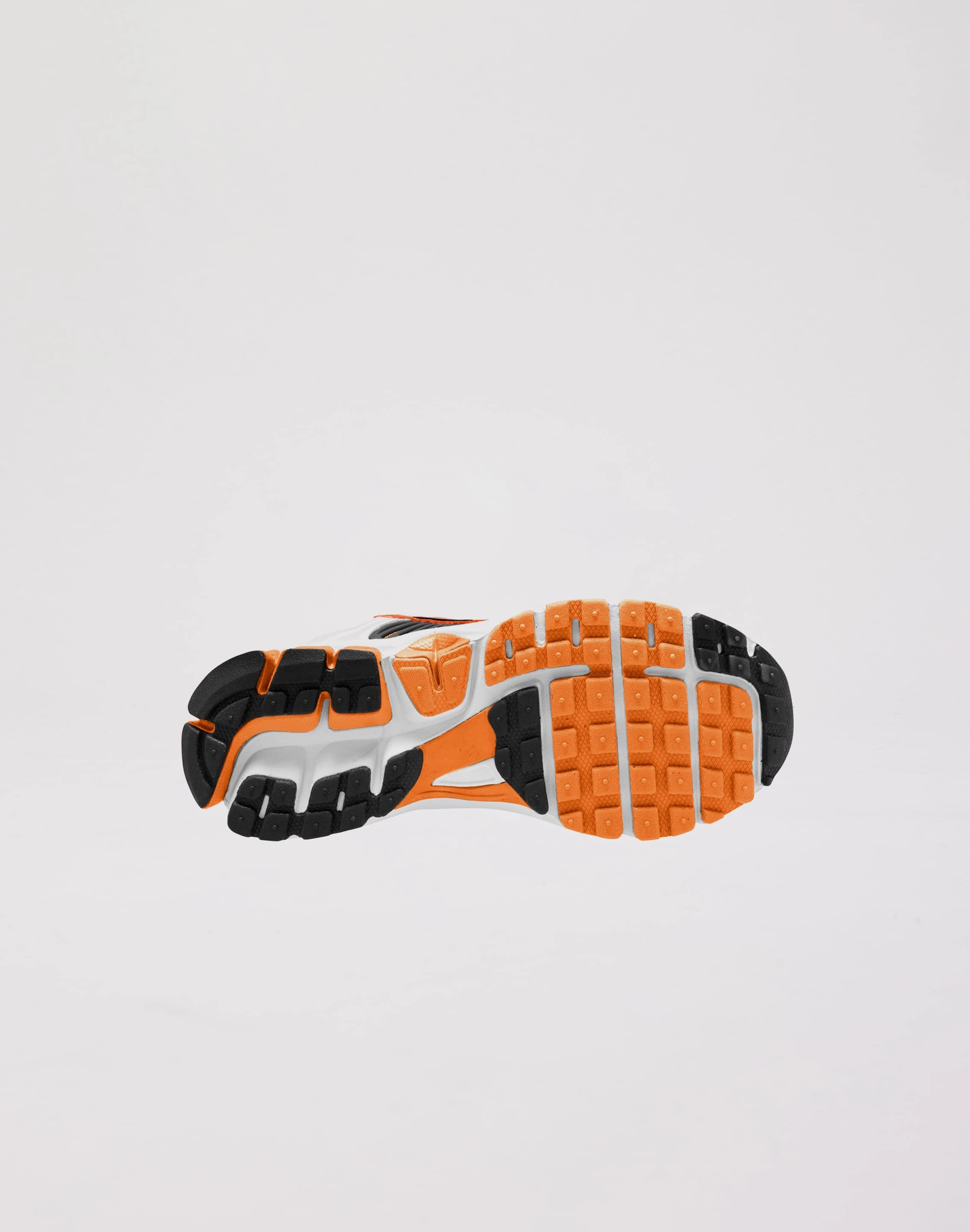Fashion inspiration Nike Vomero 5 "Total Orange/Black/White/Metallic Platinum" Preschool Boys'