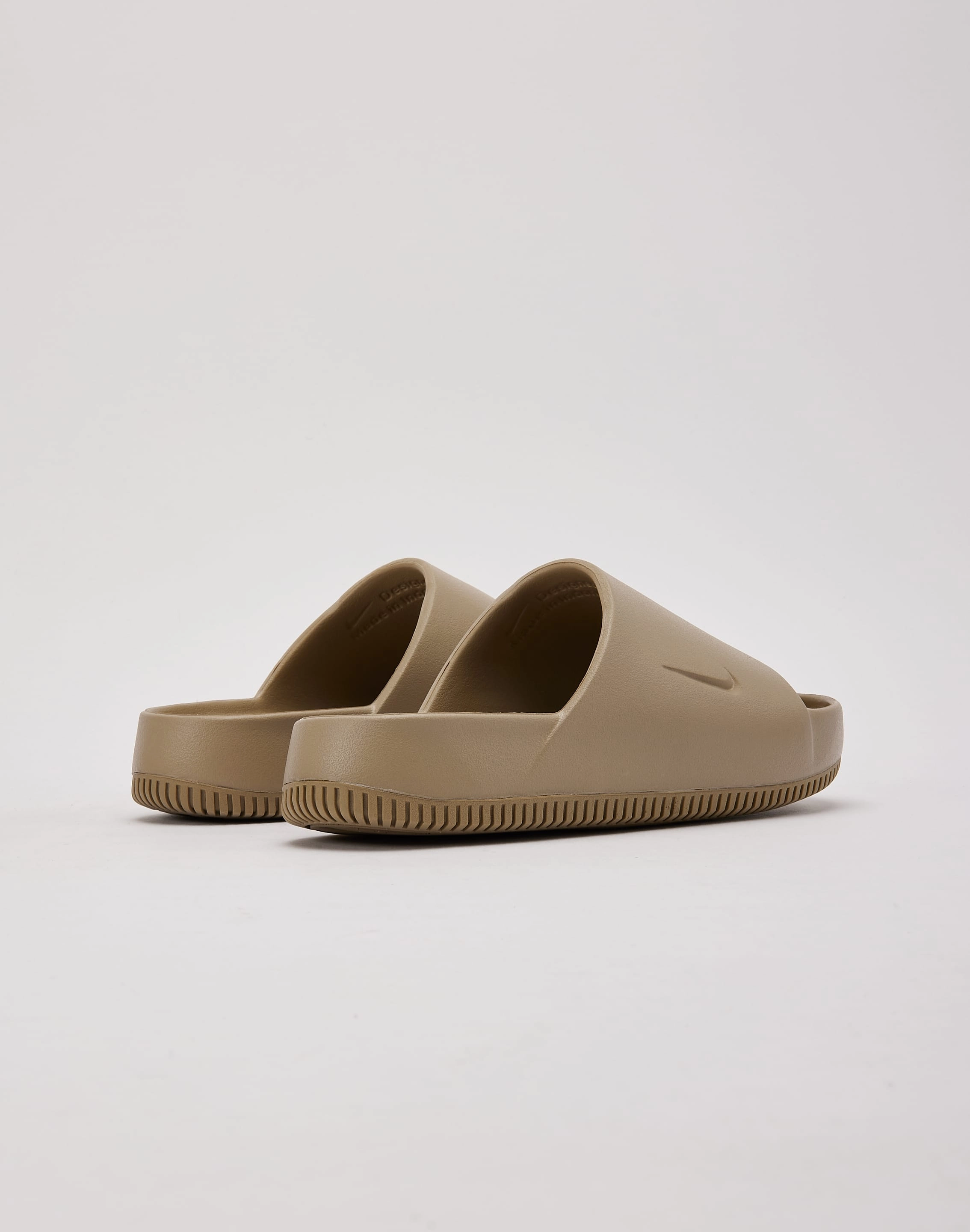 Fashion labels Nike Calm Slides Grade-School