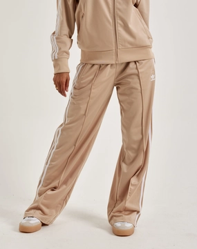 Fashion lookbook Adidas Firebird Loose Track Pants Clothing assortments