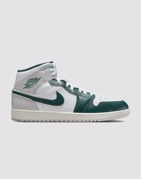 Fashion lookbook Jordan Air Jordan 1 Mid SE Denim - based fashion