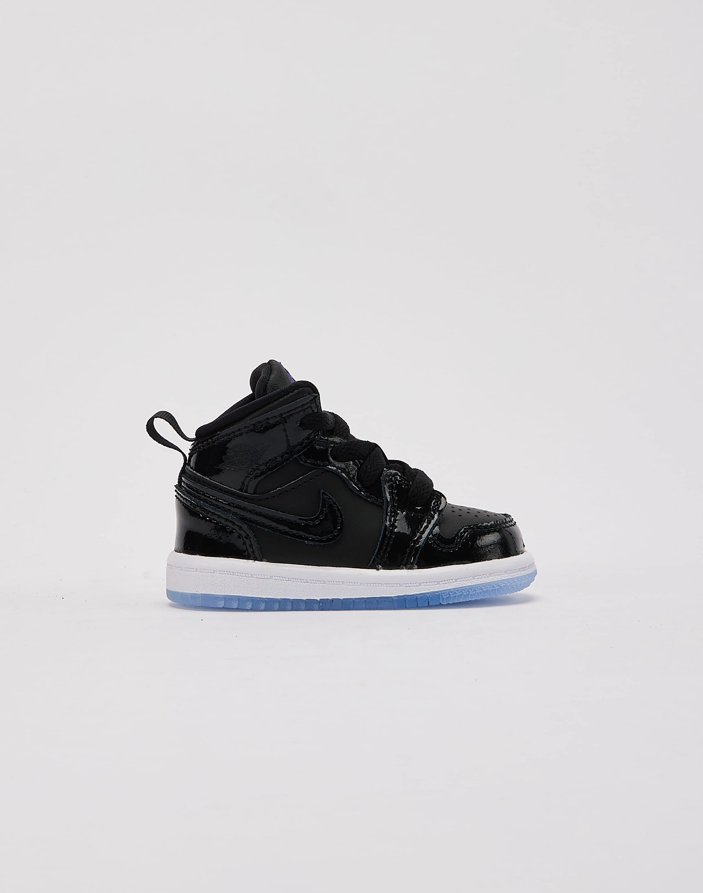 Fashion lookbook Jordan Air Jordan 1 Mid SE Toddler Popular fashion picks