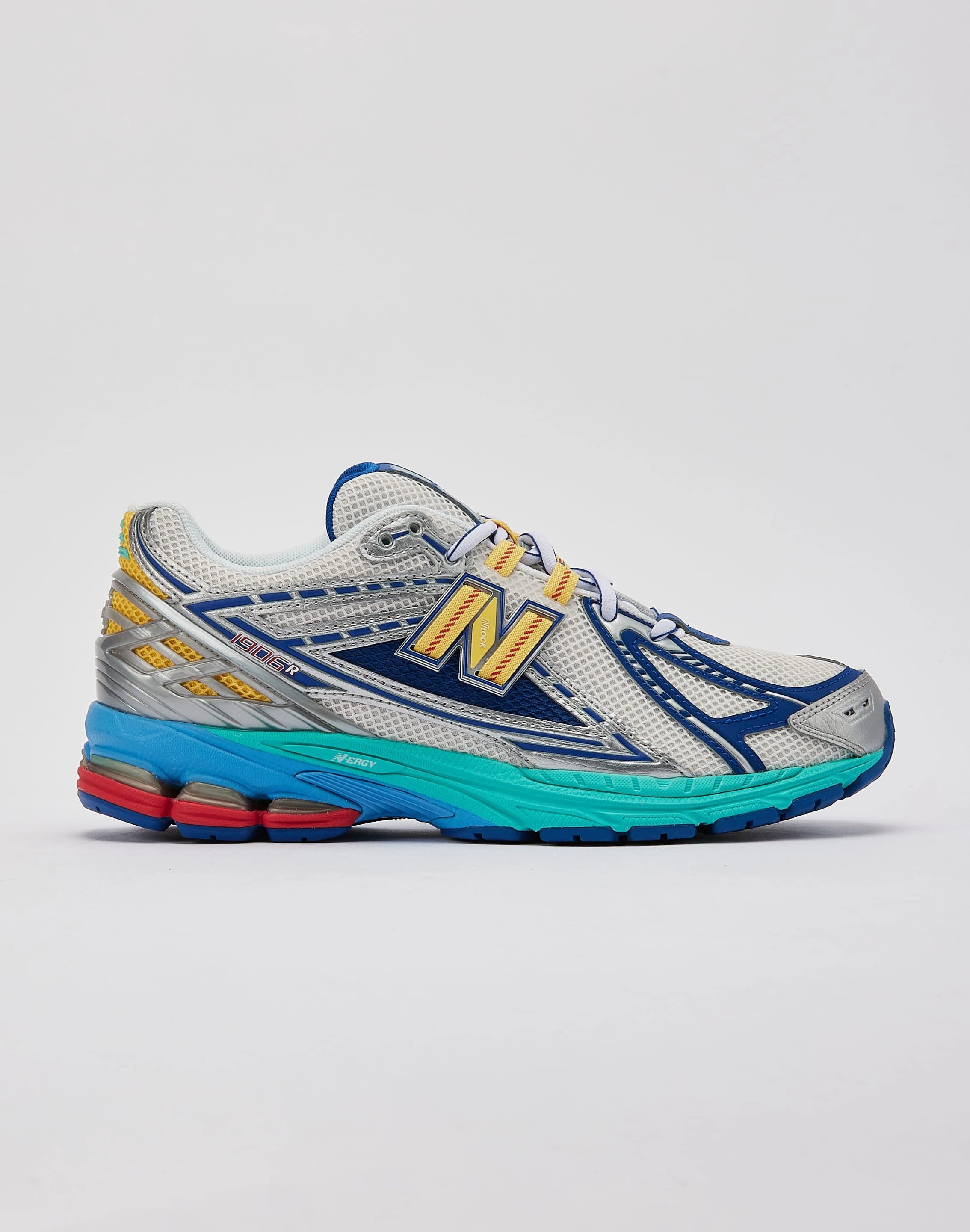 Fashion lookbook New Balance 1906R 'Moon Sign' Spandex - incorporated fashion