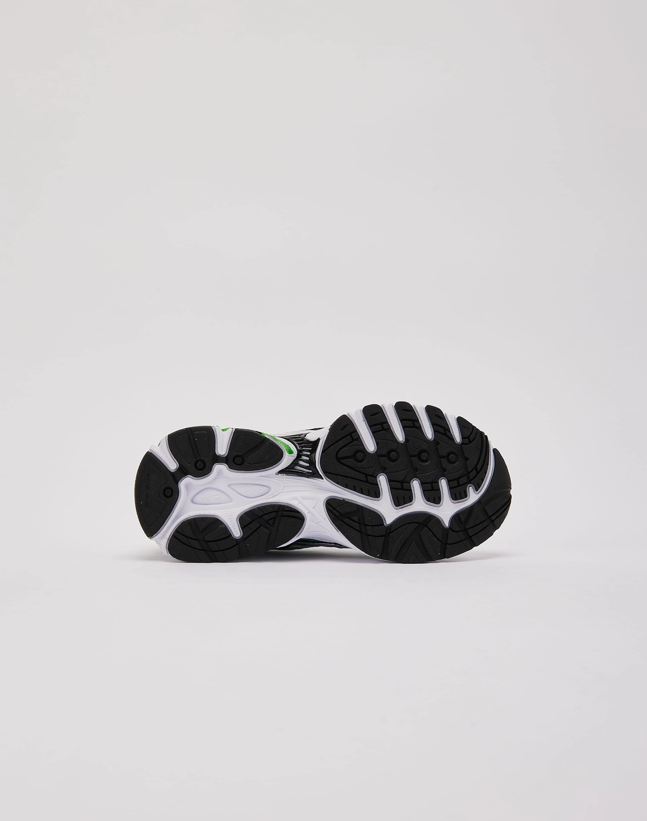 Fashion lookbook Saucony Omni 9 Pre-School
