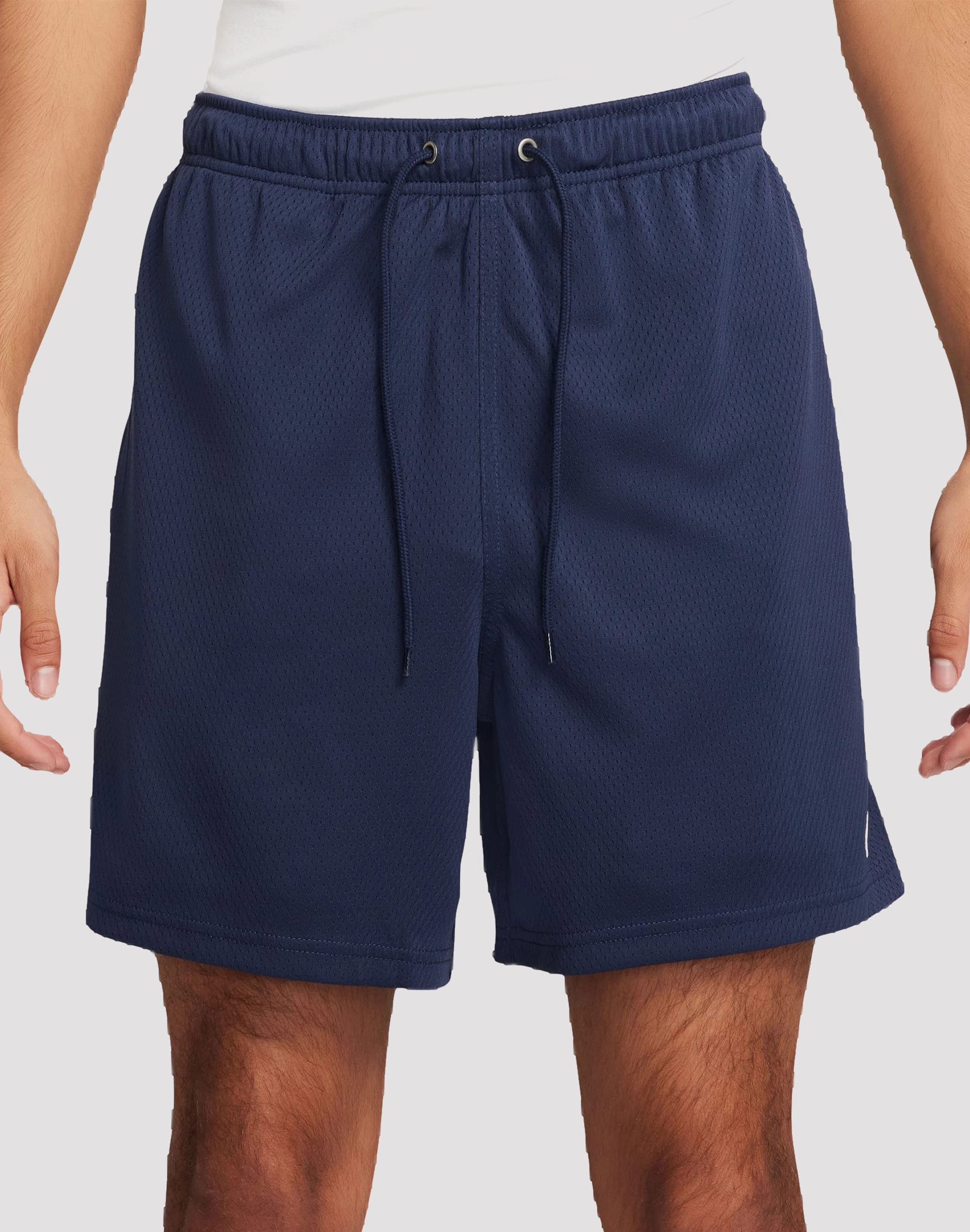 Fashion models Nike Club Mesh Flow Shorts Classic fashion pieces