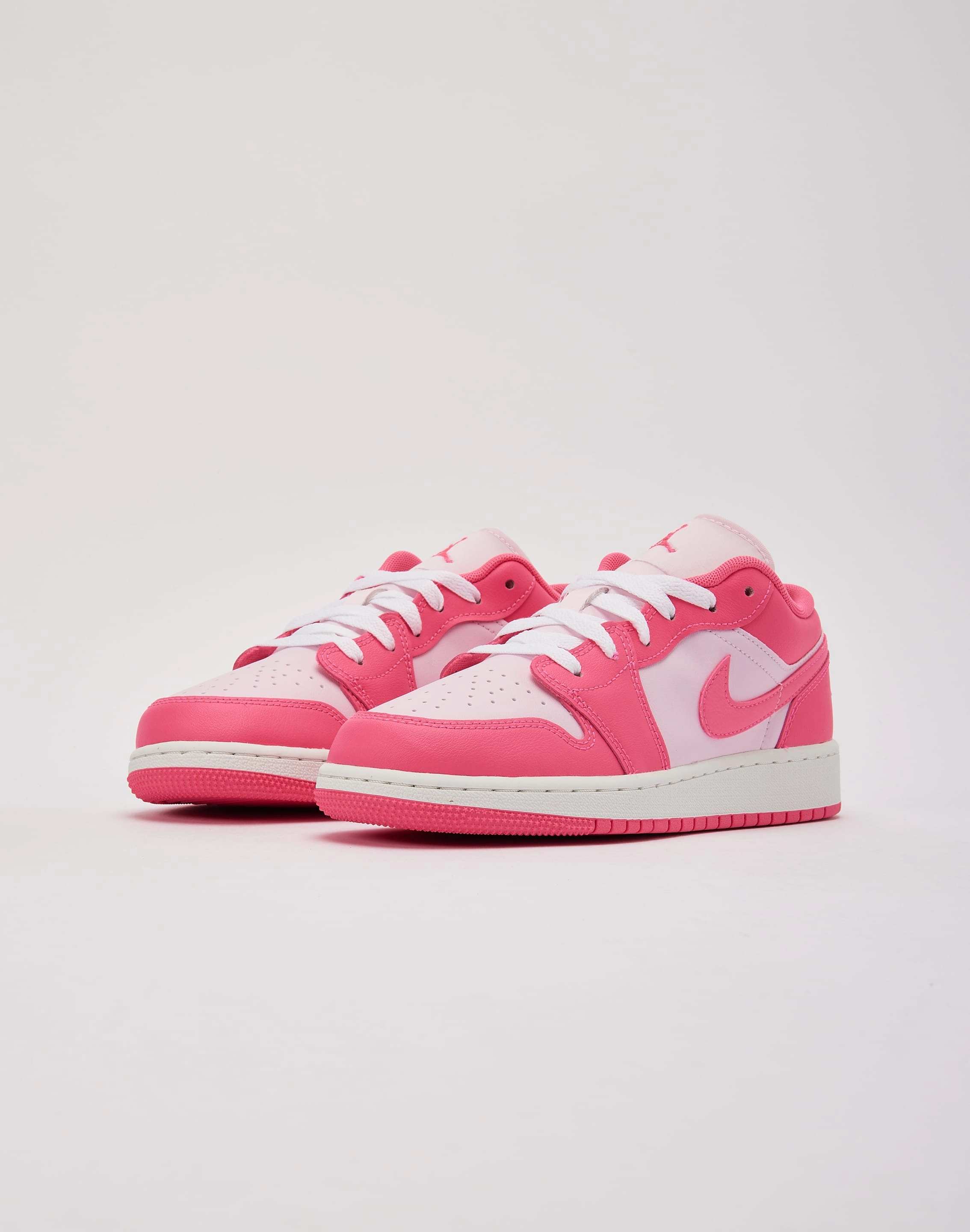 Fashion museums Jordan Air Jordan 1 Low Grade-School