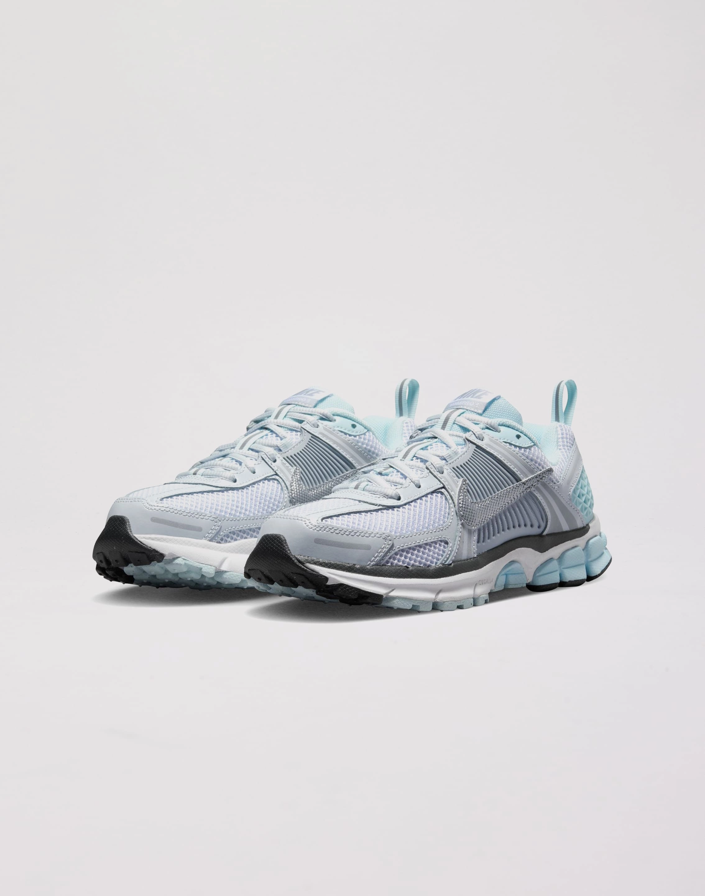 Fashion museums Nike Vomero 5 Grade School Kids' "Pure Platinum/Metallic Silver"