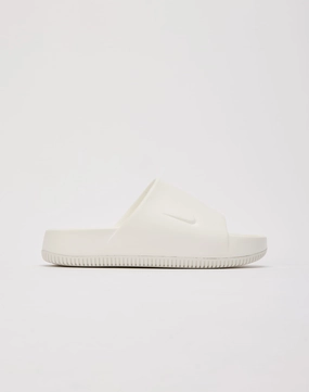 Fashion must - haves Nike Calm Slides Fashion rental