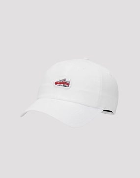 Fashion on sale Nike Club Patch White Hat Luxury fashion items