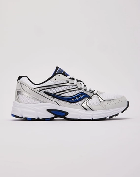 Fashion photography Saucony Ride Millennium Wardrobe staples