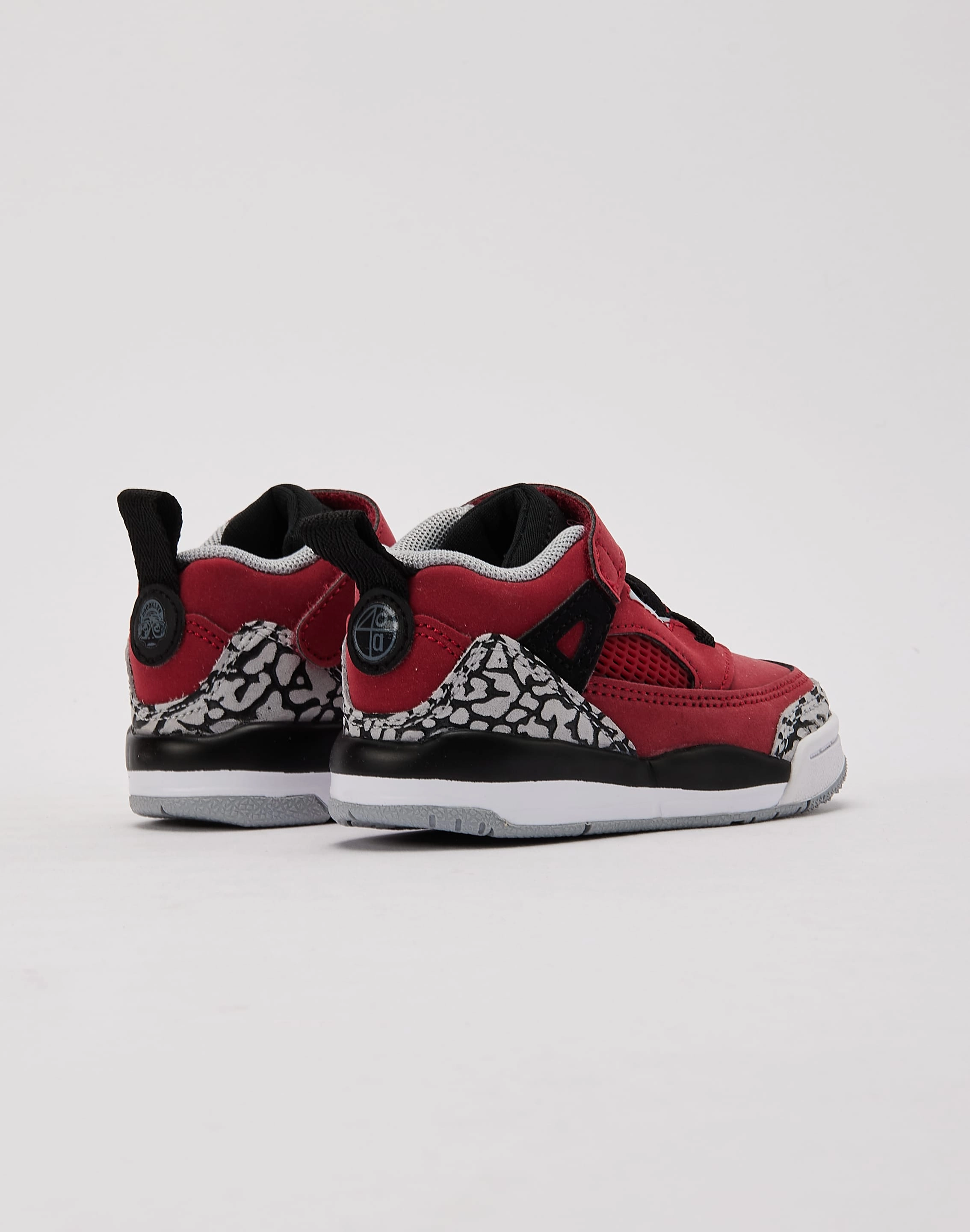 Fashion shows Jordan Spizike Low Toddler