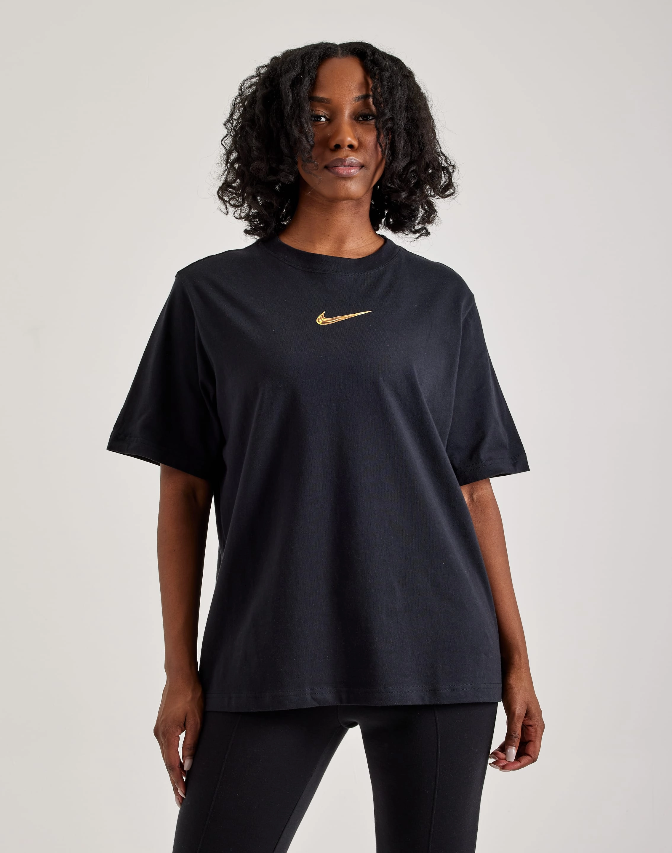 Fashion shows Nike Loose Graphic Tee Fashion events