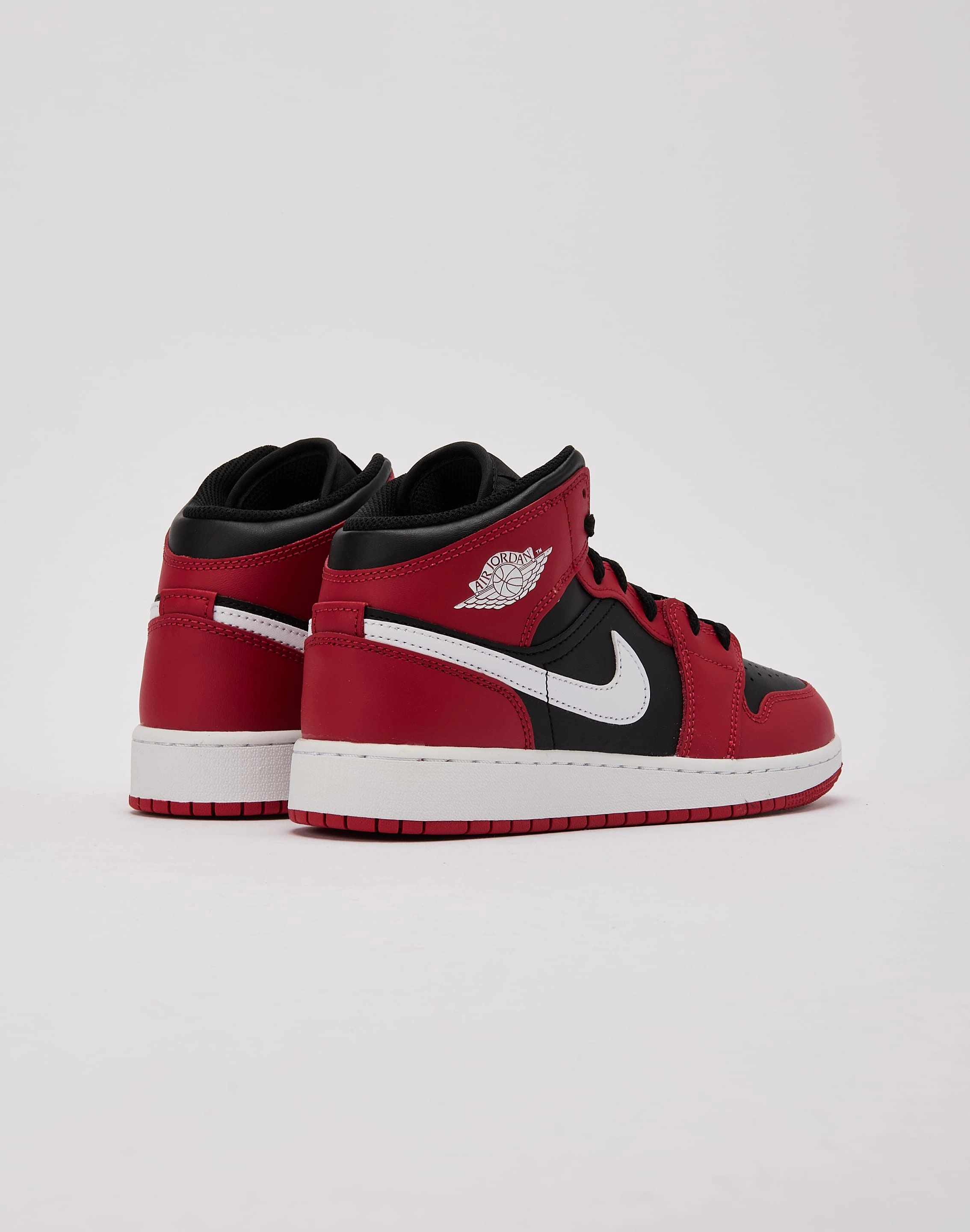 Fashion sizes Jordan Air Jordan 1 Mid Grade-School