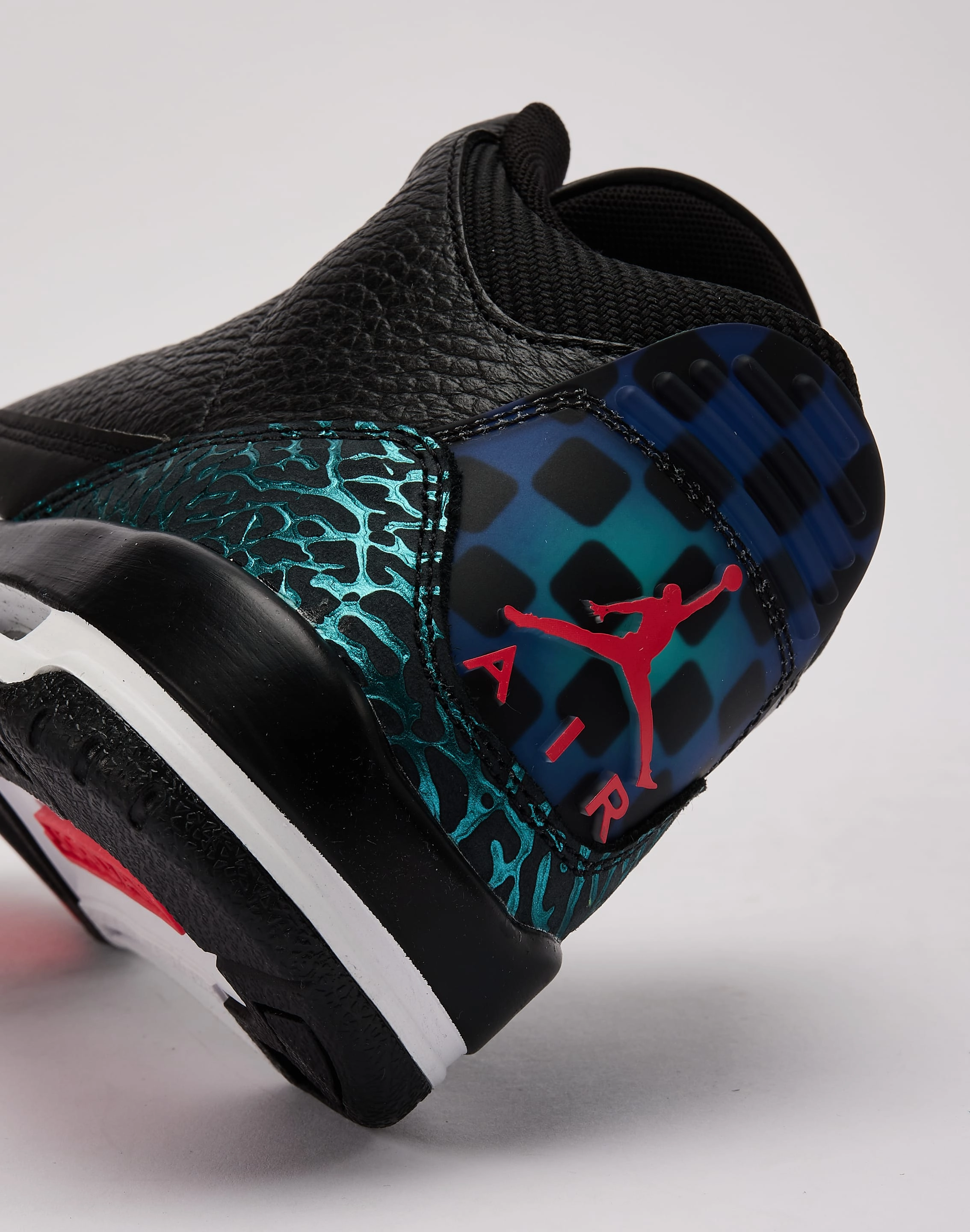 Fashion sizes Jordan Air Jordan 3 Retro SE 'Black and Hyper Jade' Grade-School