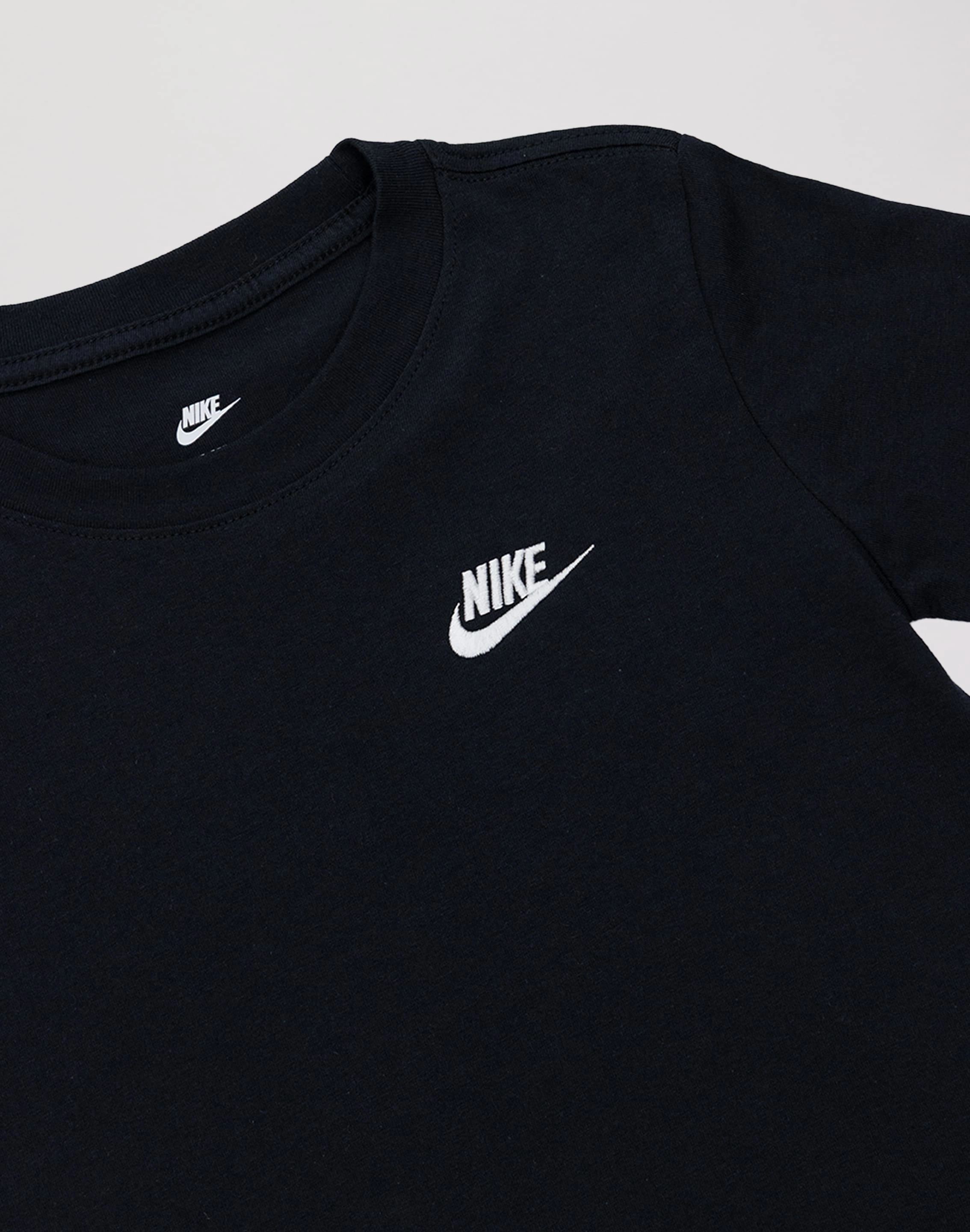 Fashion sizes Nike Club Tee Grade-School