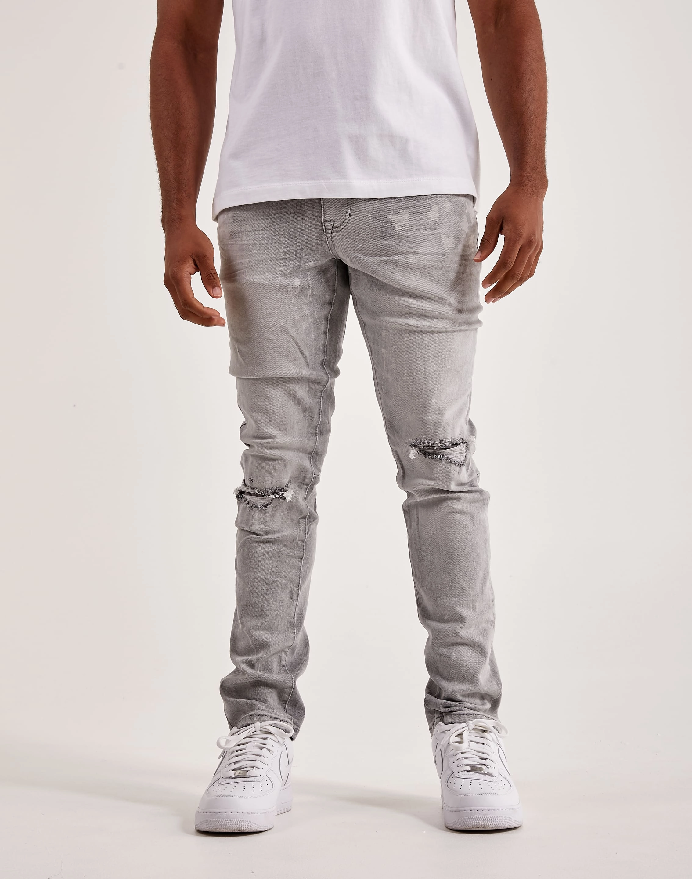 Wardrobe staples Smoke Rise Rip & Repair Jeans Street fashion
