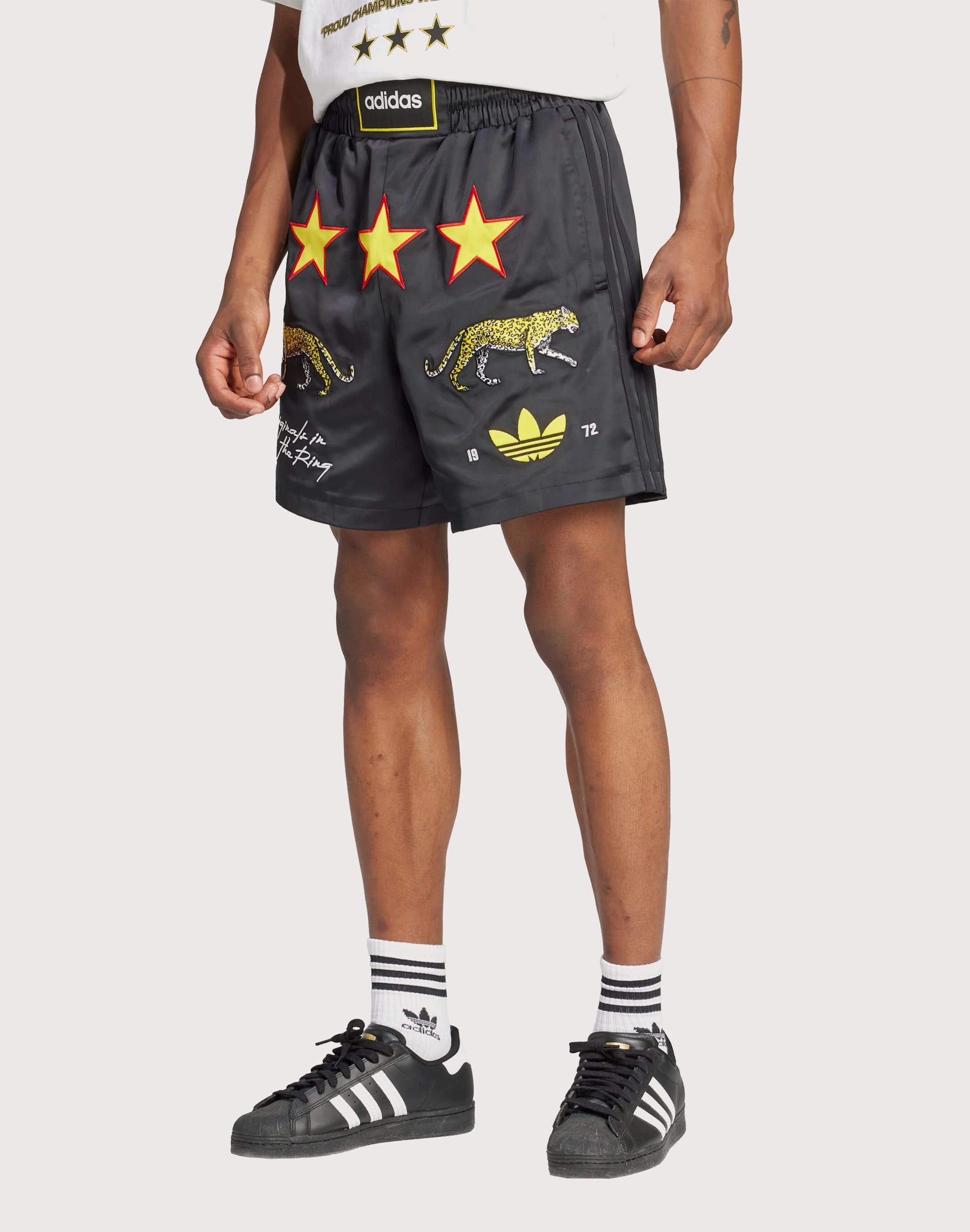 Fashion subscription services Adidas Originals In The Ring Graphic Shorts Wool - sourced fashion