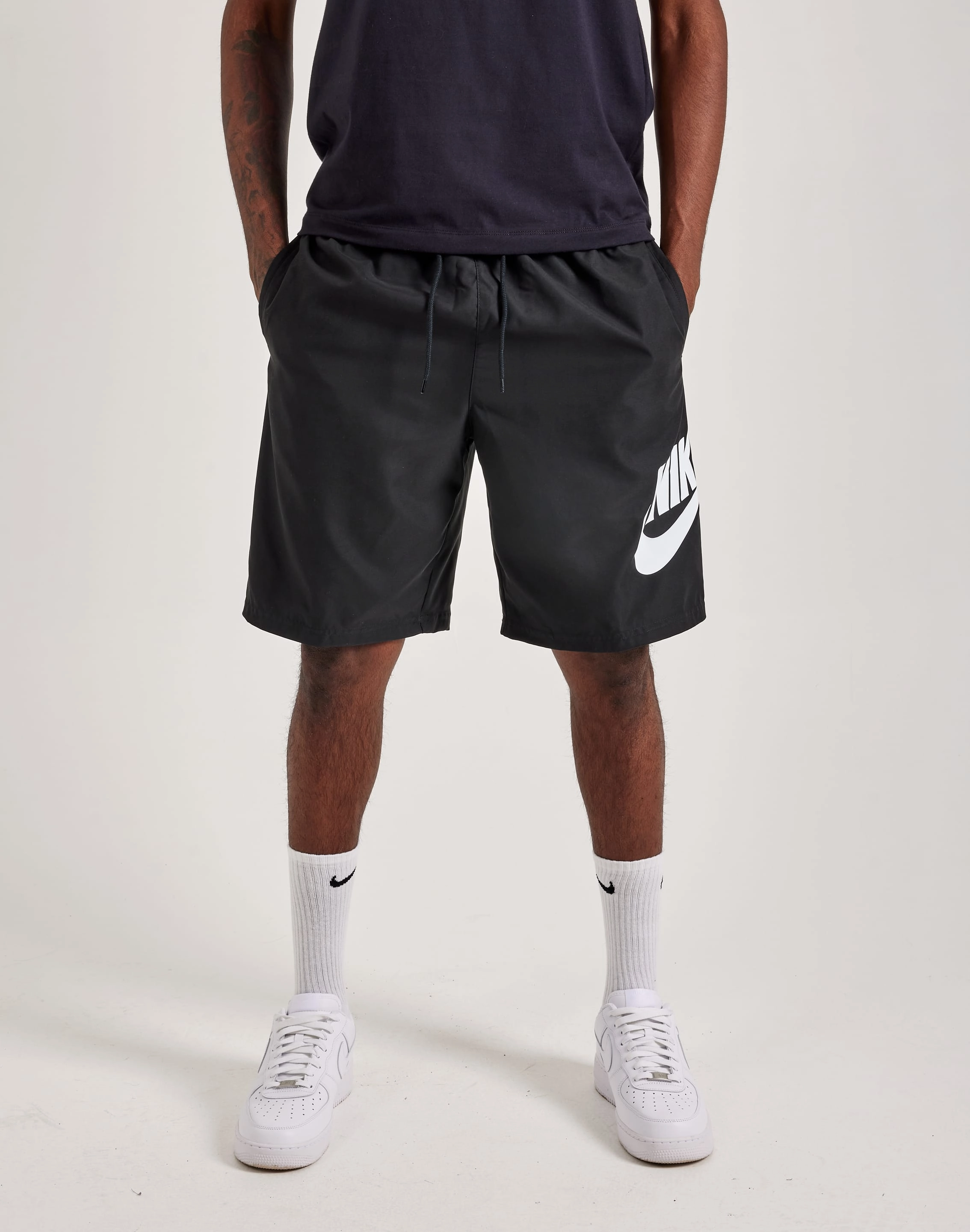 Hip - hop fashion Nike Club Woven Shorts Street fashion