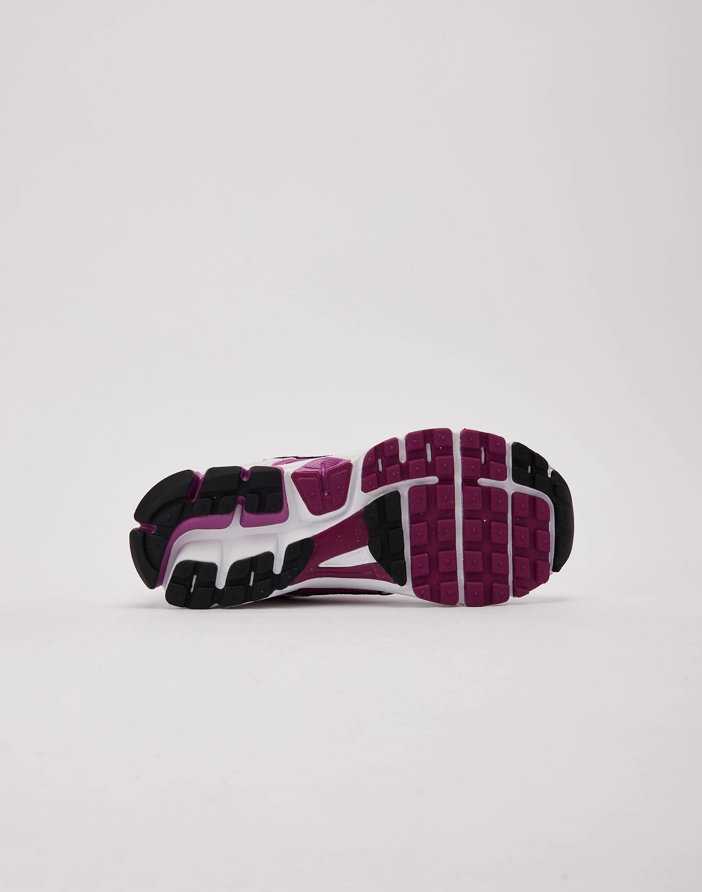 Fashion subscription services Nike Zoom Vomero 5 Grade-School
