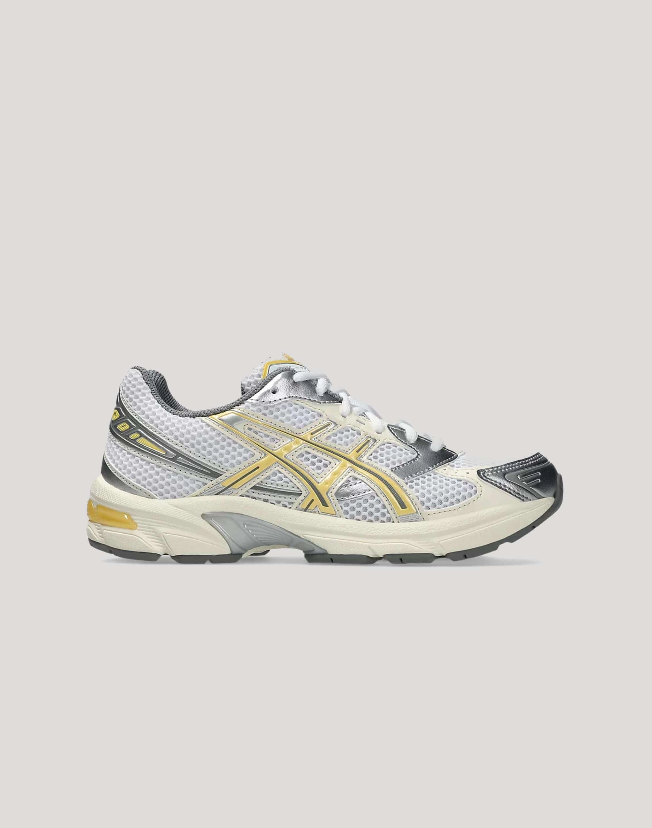 Fashion swaps Asics GEL-1130 Upcycled fashion