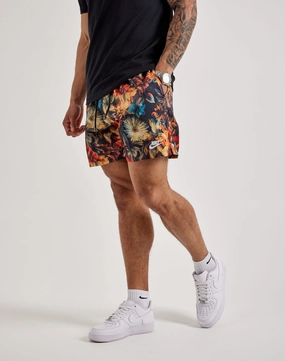 Fashion trends Nike Club Flow Shorts Fashion rental