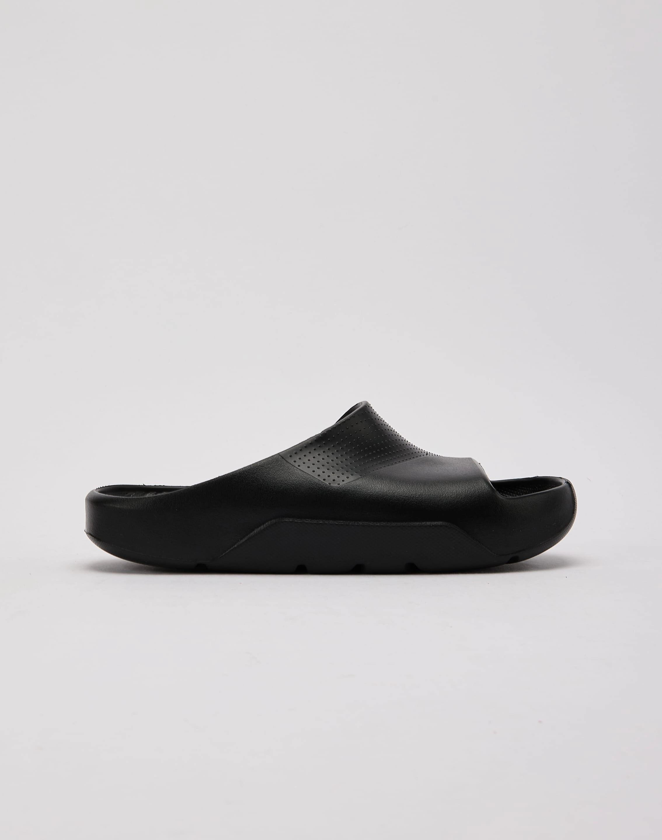 Fashionable goods Jordan Post Slides Fashion trends by region