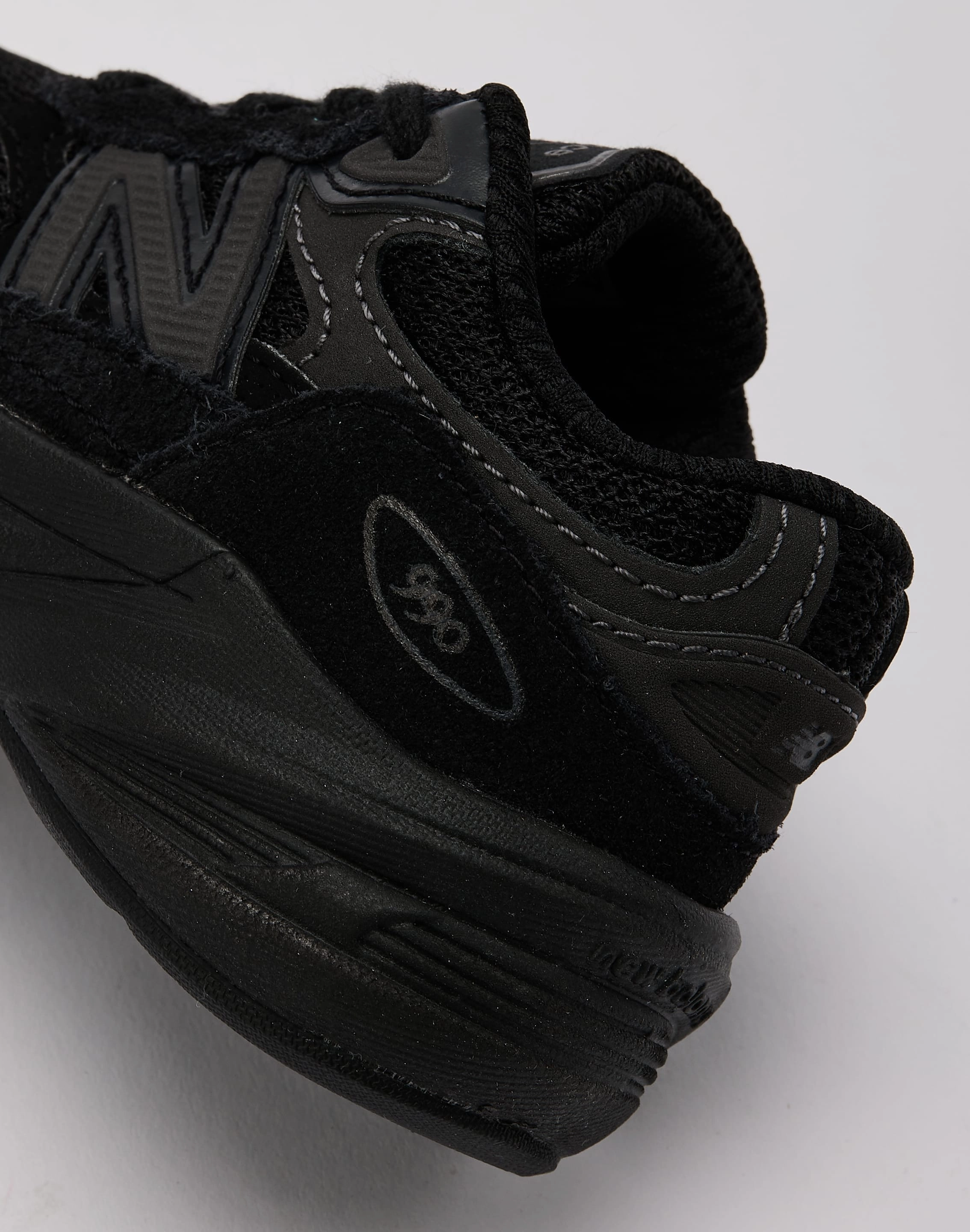 Fashionable options New Balance 990v6 Toddler