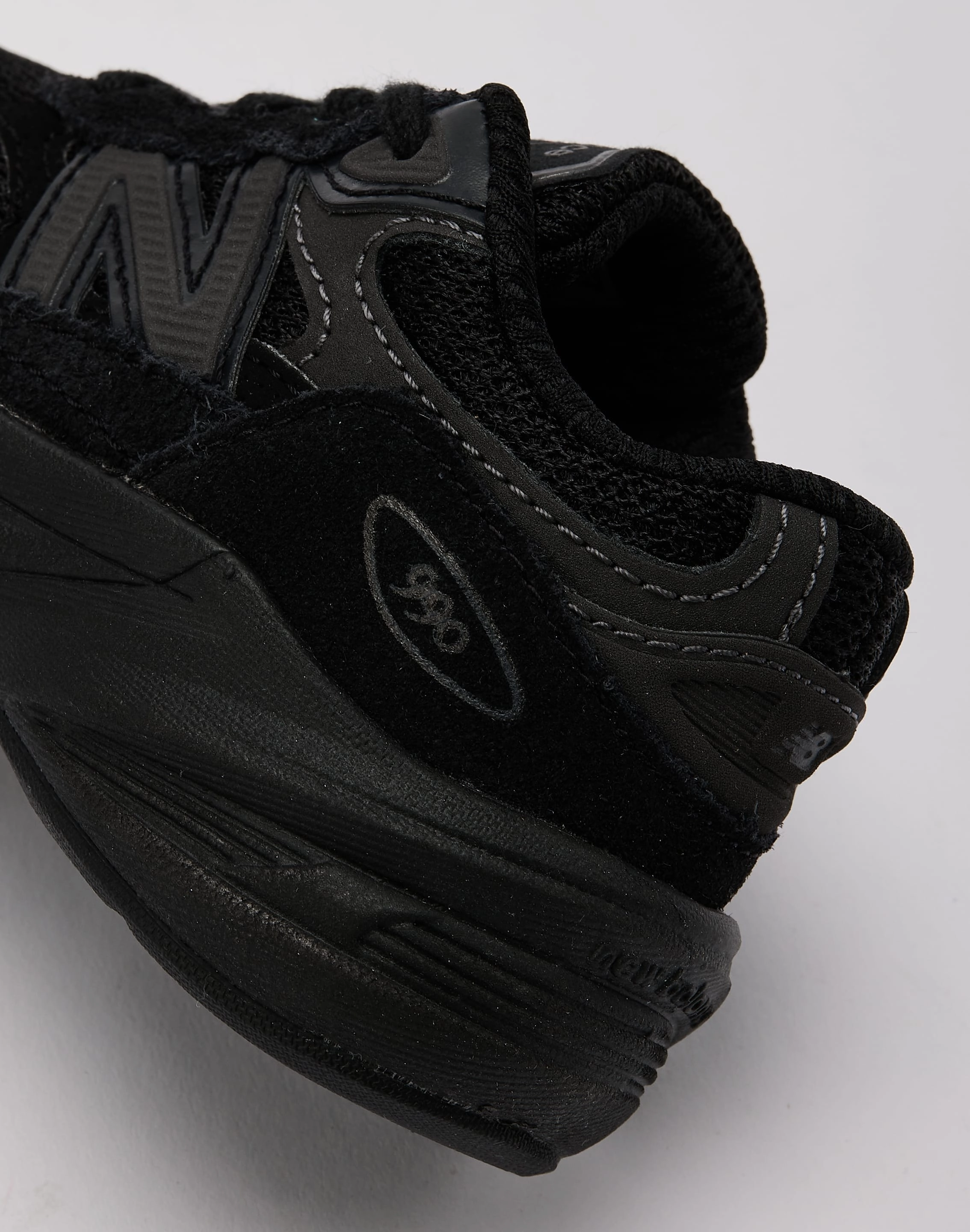 Fashionable options New Balance 990v6 Toddler