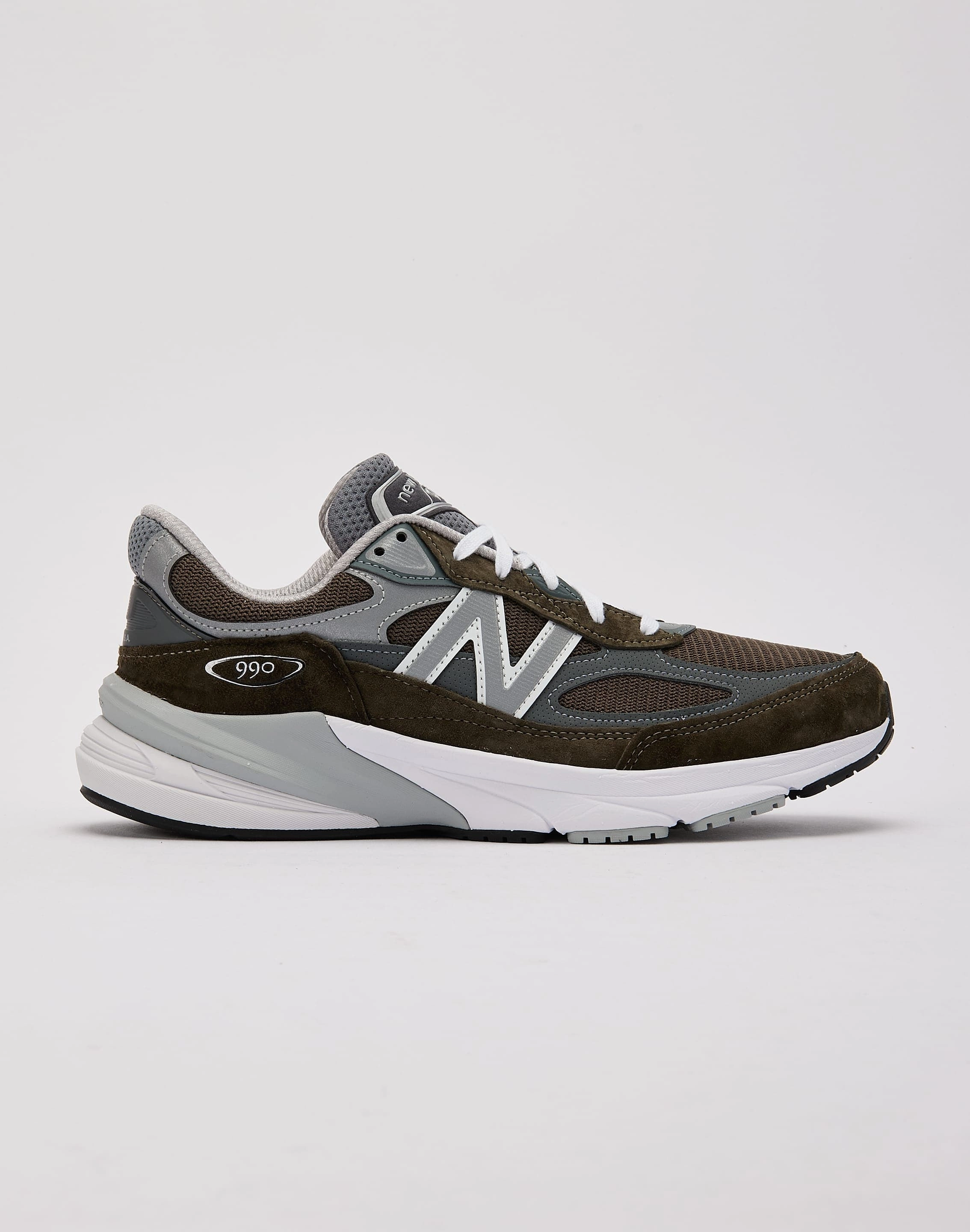 Fashionable options New Balance MADE In USA 990v6 Designer fashion items