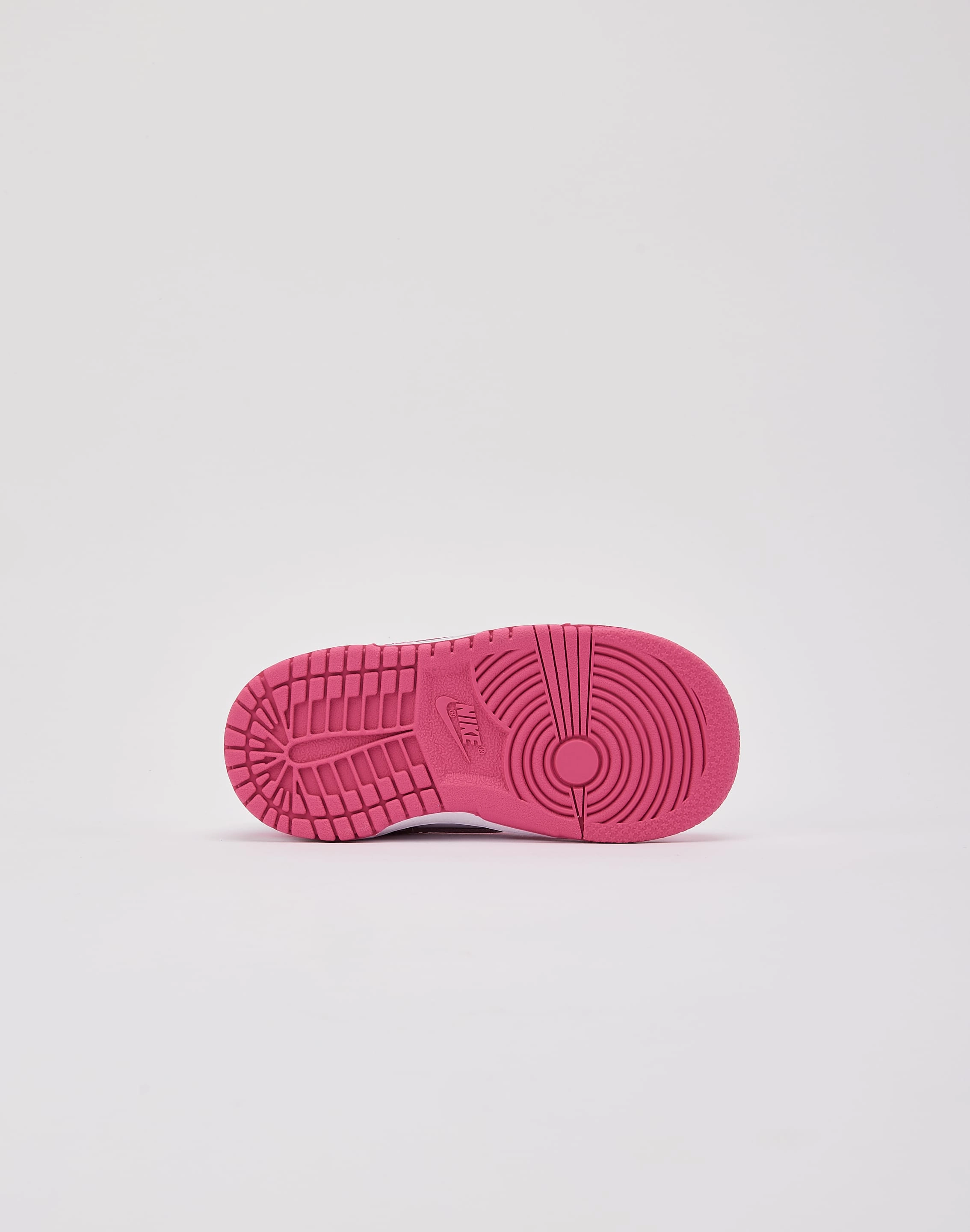 Fashionable options Nike Dunk Low Toddler