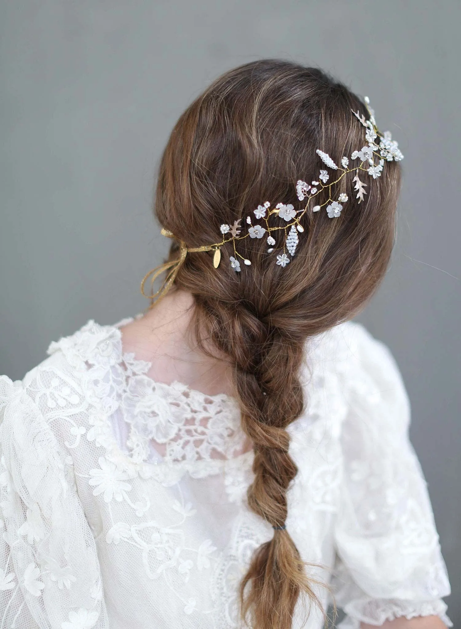 Flora mist hair vine - Style #719