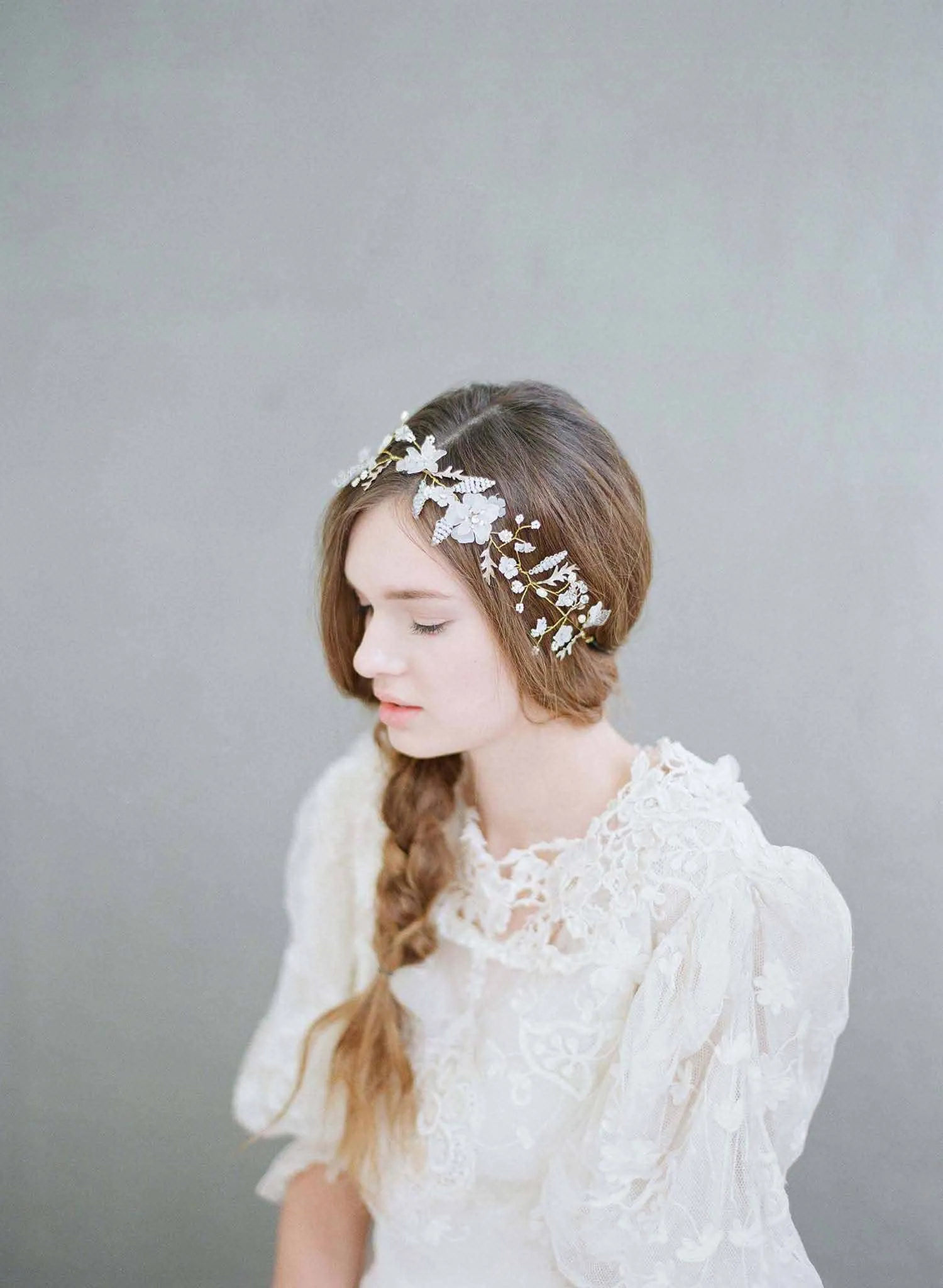 Flora mist hair vine - Style #719